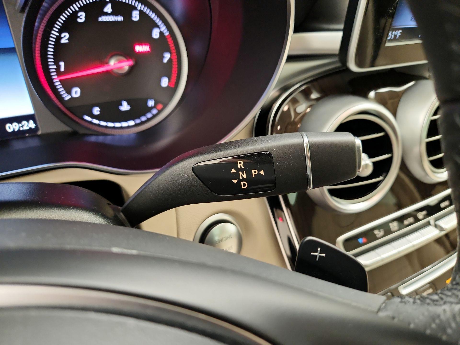 Thumbnail: 2018 Mercedes-Benz GLC - 17