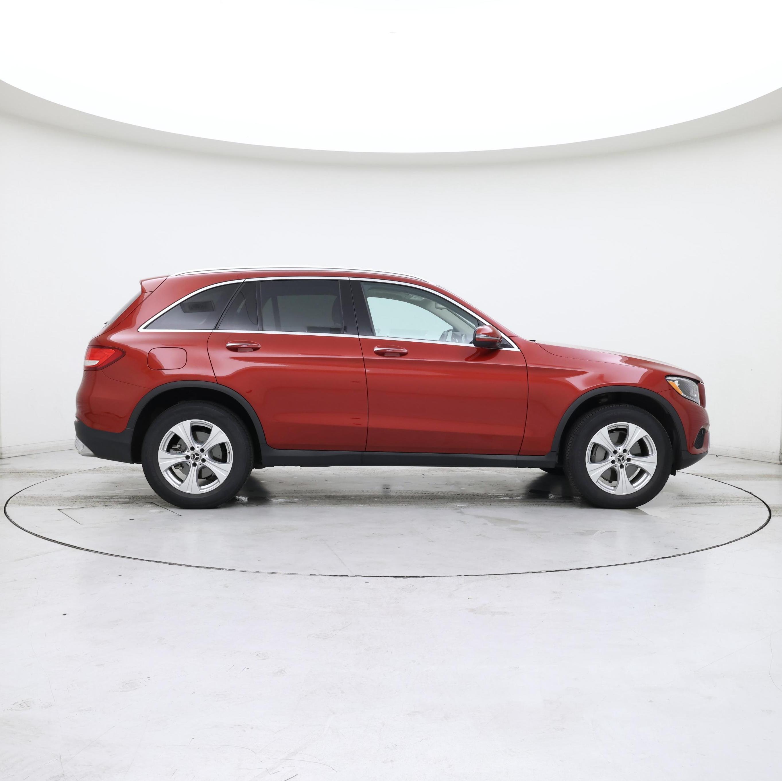 Thumbnail: 2018 Mercedes-Benz GLC - 7