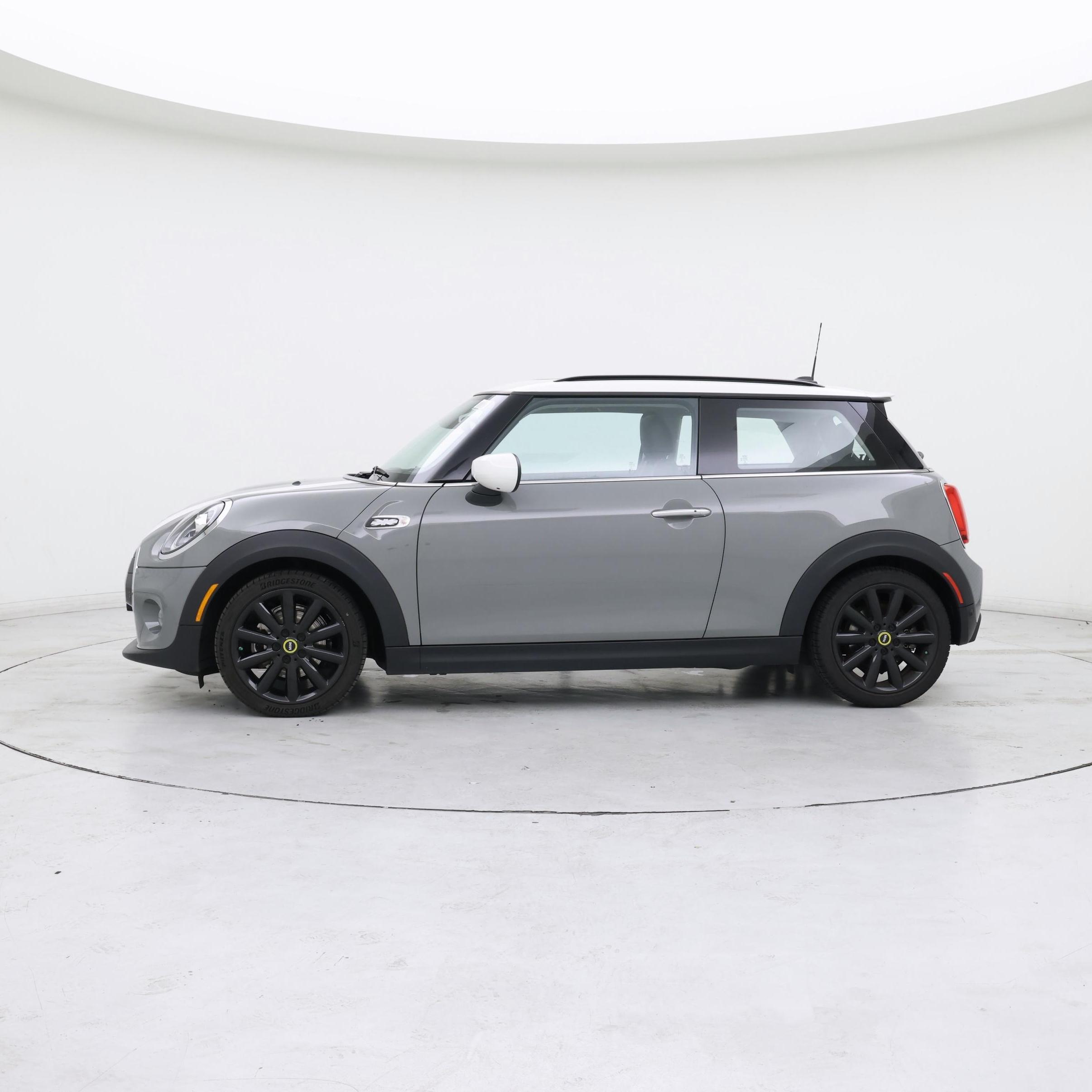 Thumbnail: 2021 MINI Cooper Hardtop - 3