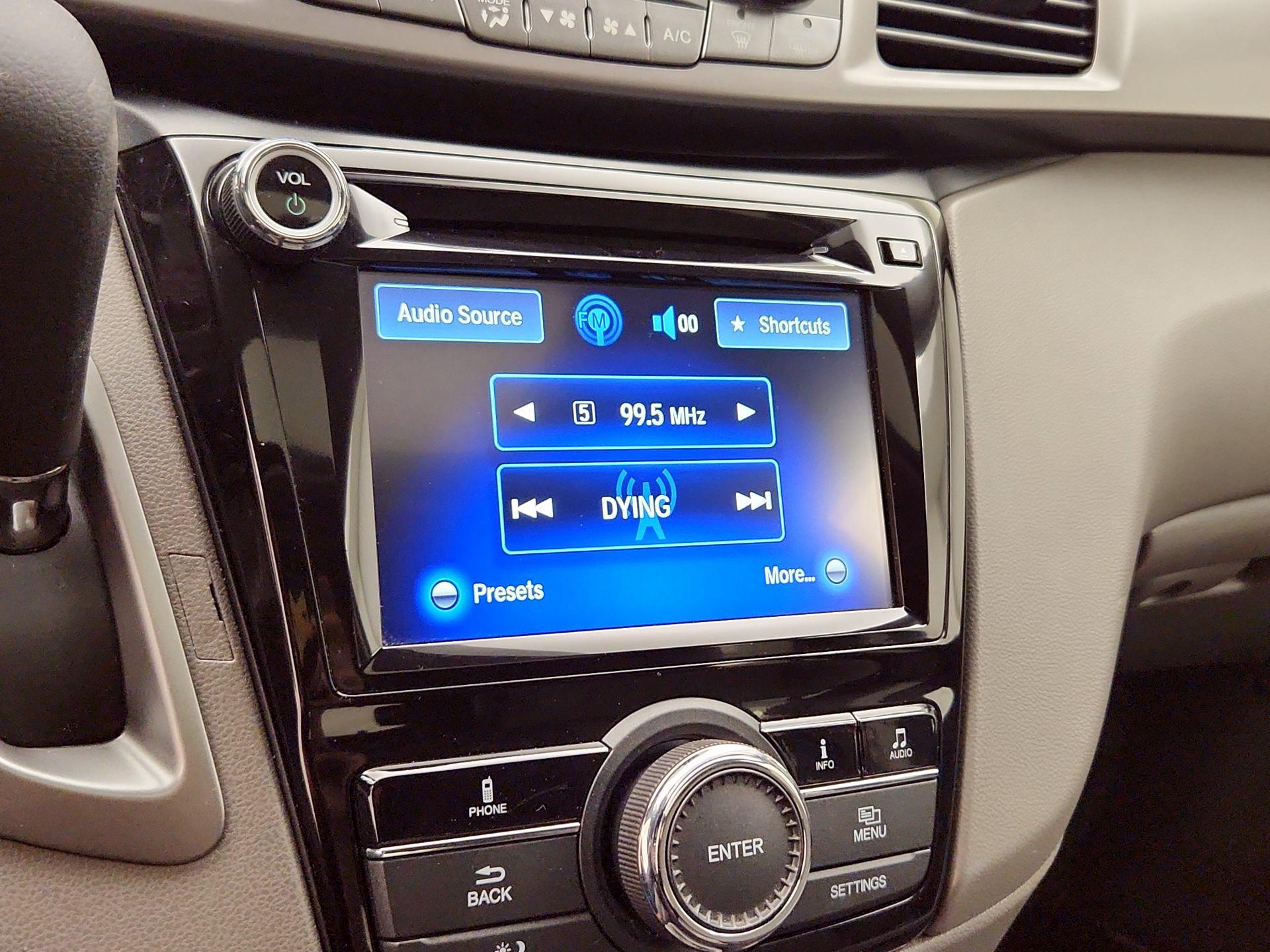 Thumbnail: 2016 Honda Odyssey - 15