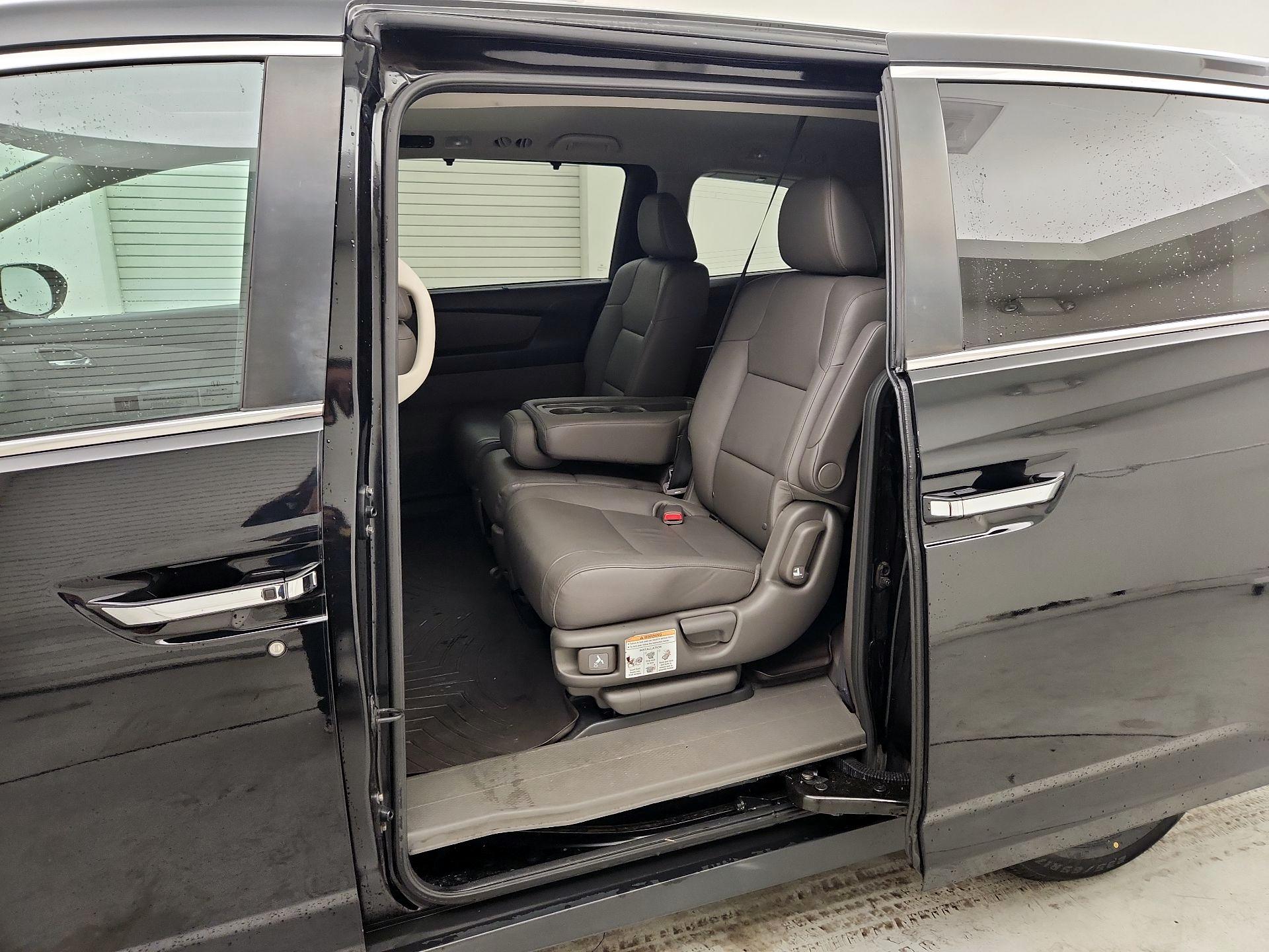 Thumbnail: 2016 Honda Odyssey - 20