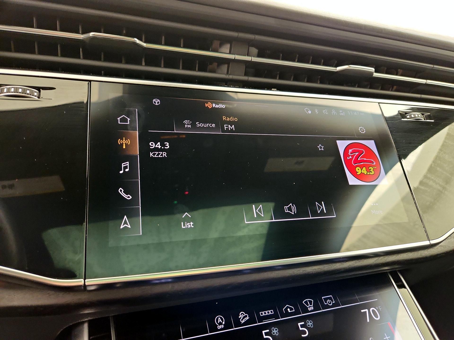 Thumbnail: 2021 Audi Q8 - 16