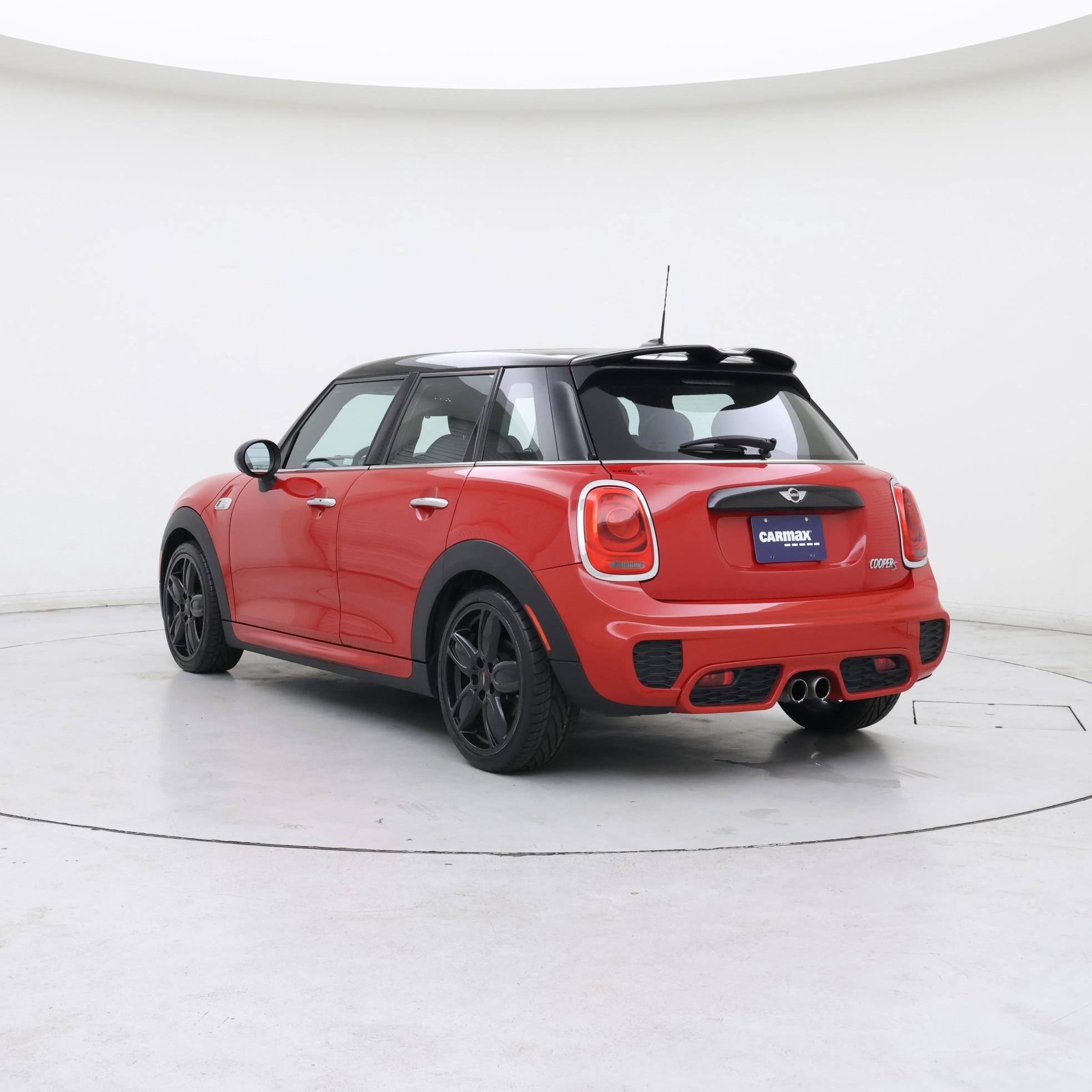 Thumbnail: 2015 MINI Cooper Hardtop - 2
