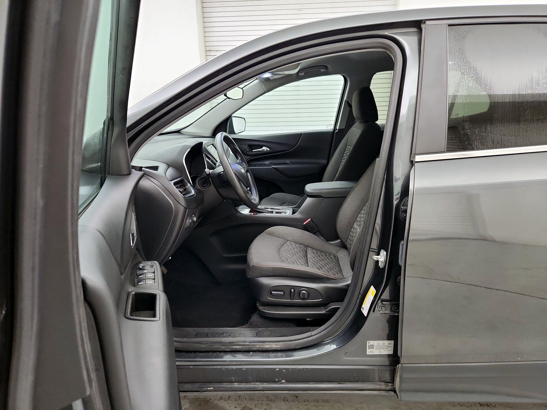 Thumbnail: 2021 Chevrolet Equinox - 11