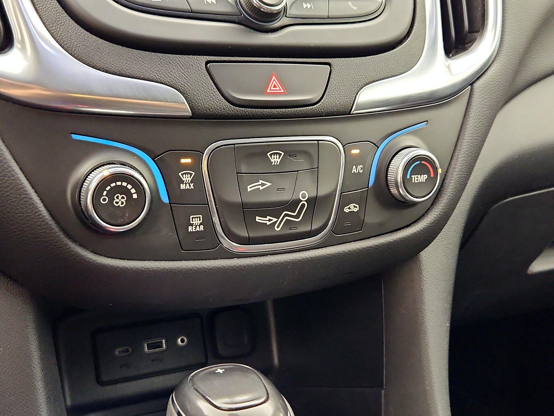 Thumbnail: 2021 Chevrolet Equinox - 16