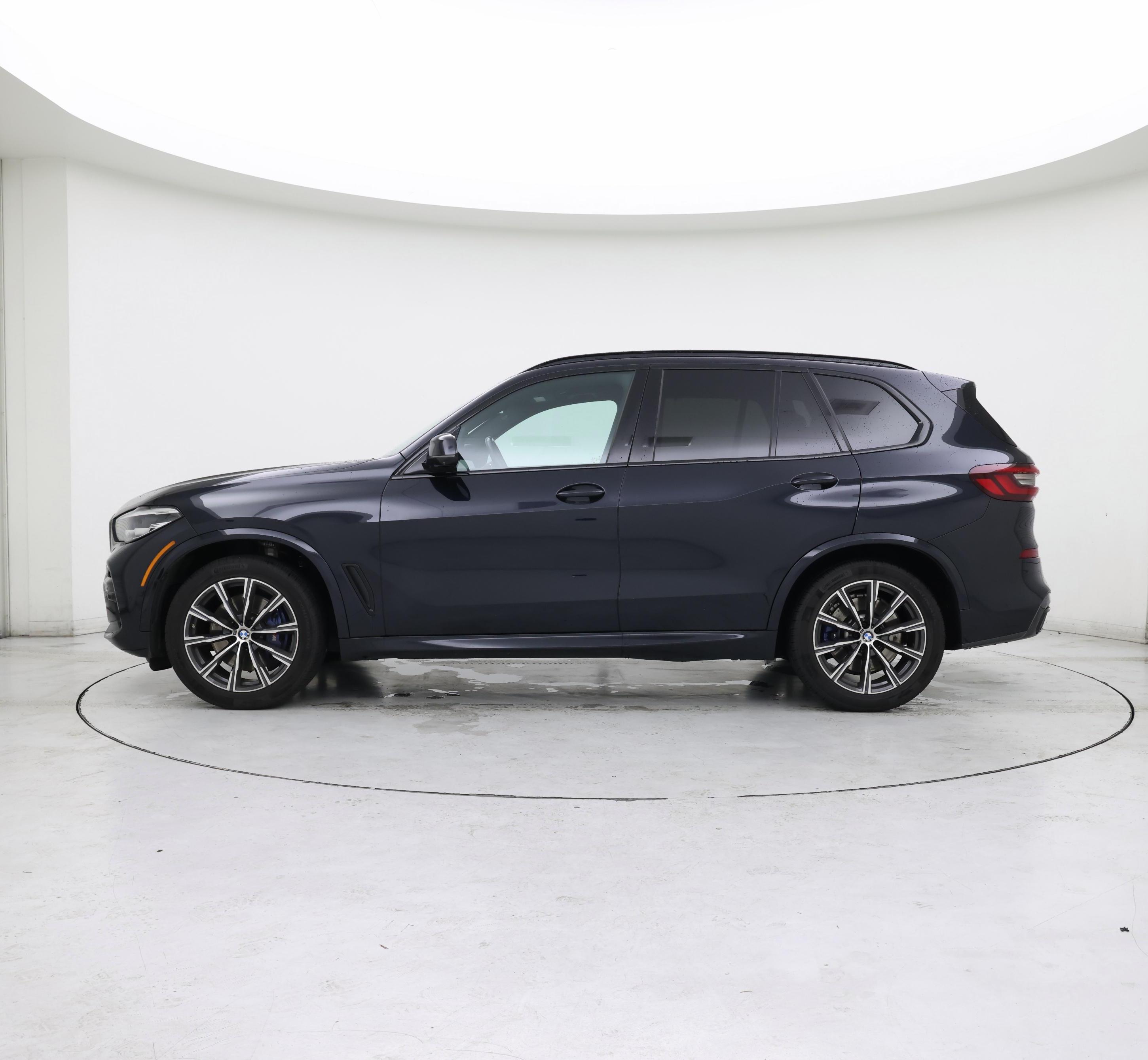 Thumbnail: 2021 BMW X5 - 3