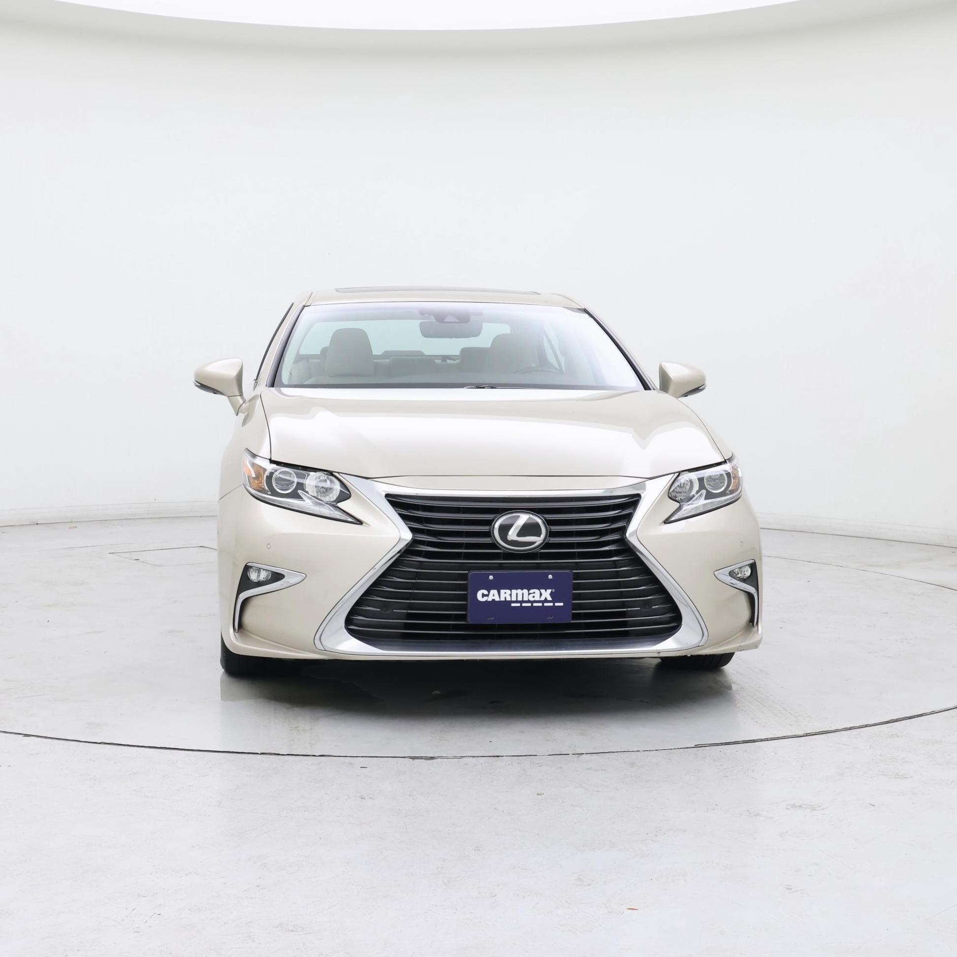 Thumbnail: 2017 Lexus ES - 5