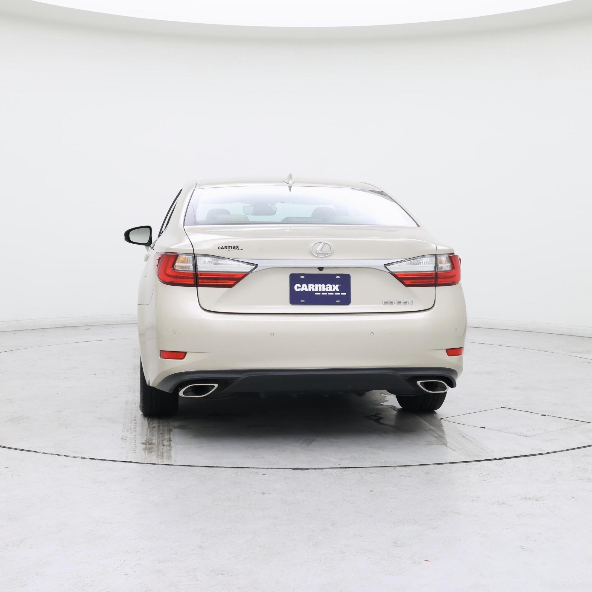 Thumbnail: 2017 Lexus ES - 6