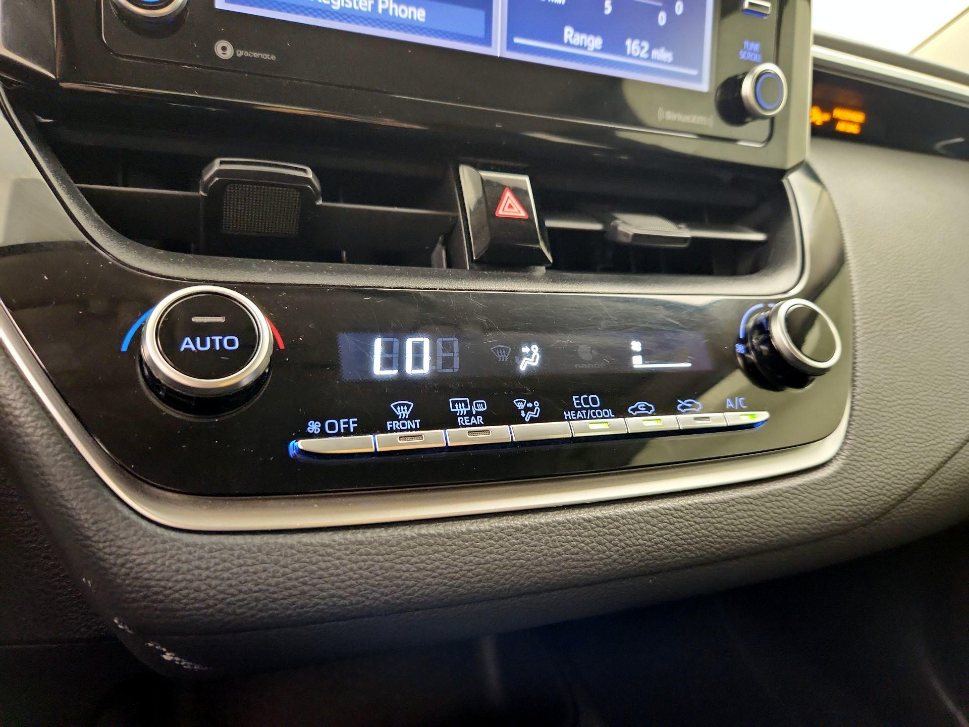 Thumbnail: 2021 Toyota Corolla - 16