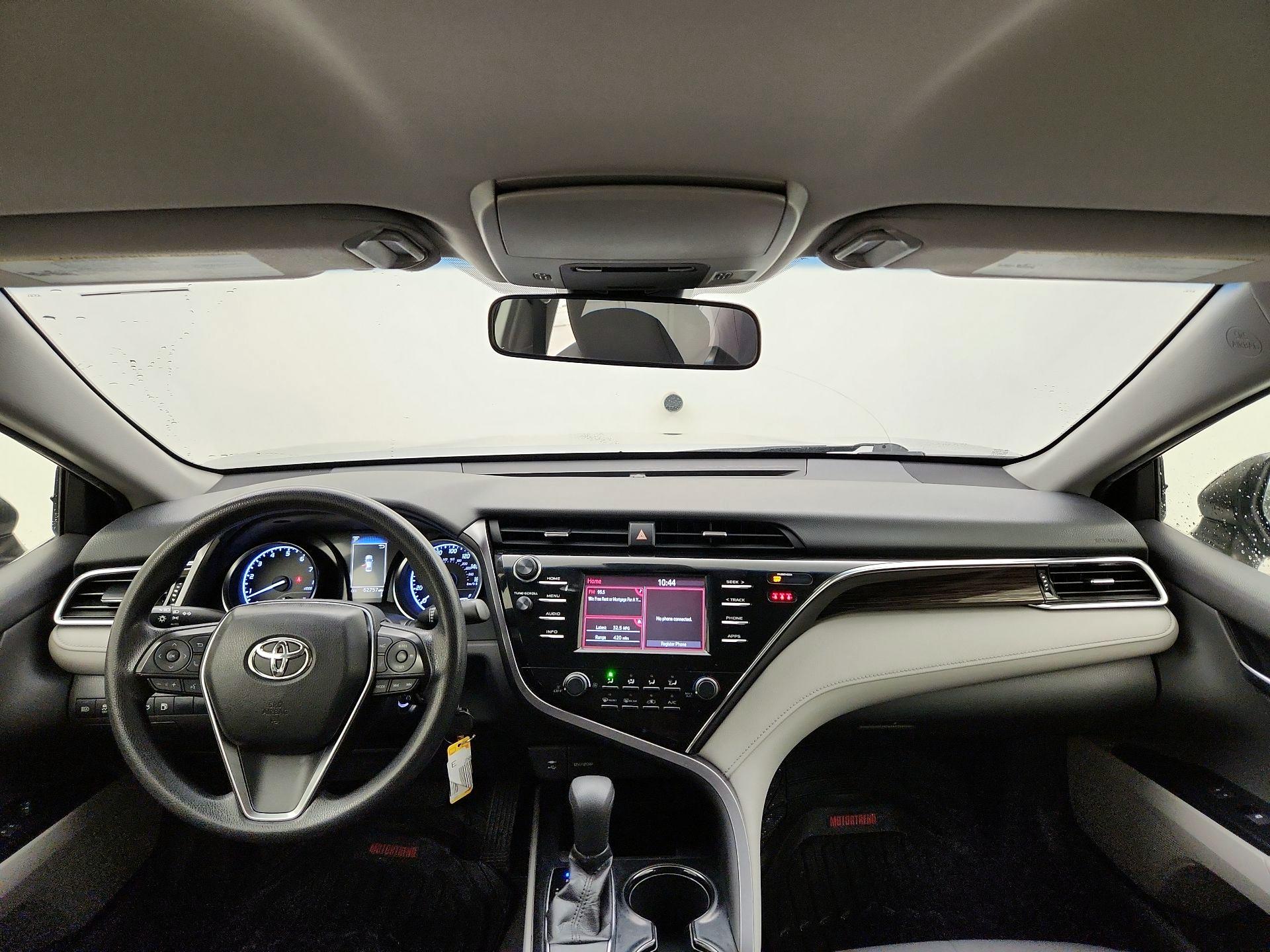 Thumbnail: 2018 Toyota Camry - 9