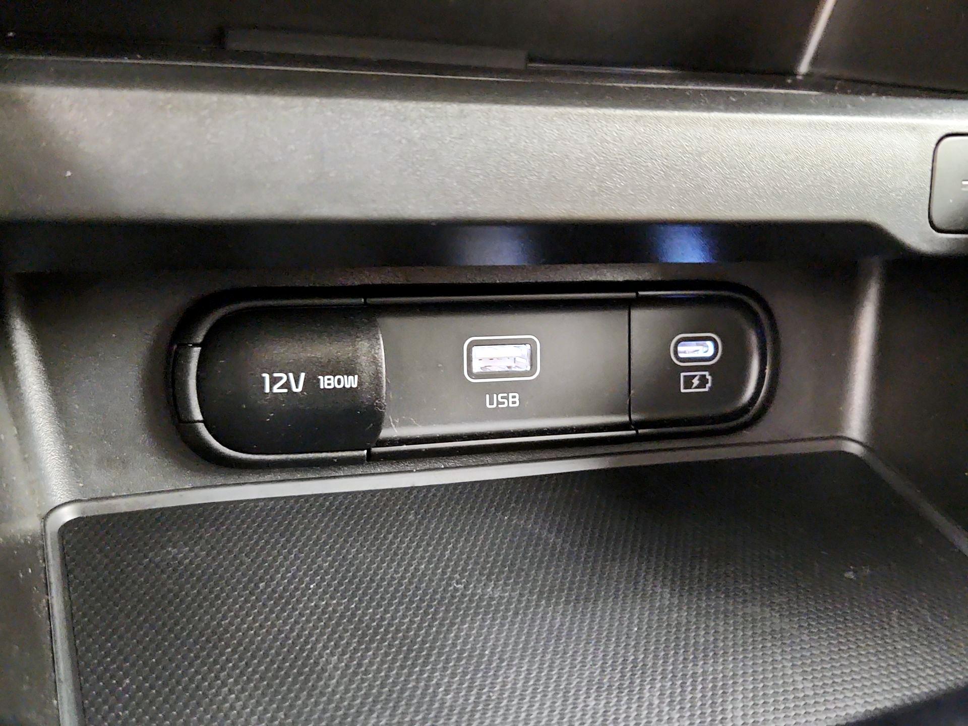 Thumbnail: 2025 Kia Soul - 19