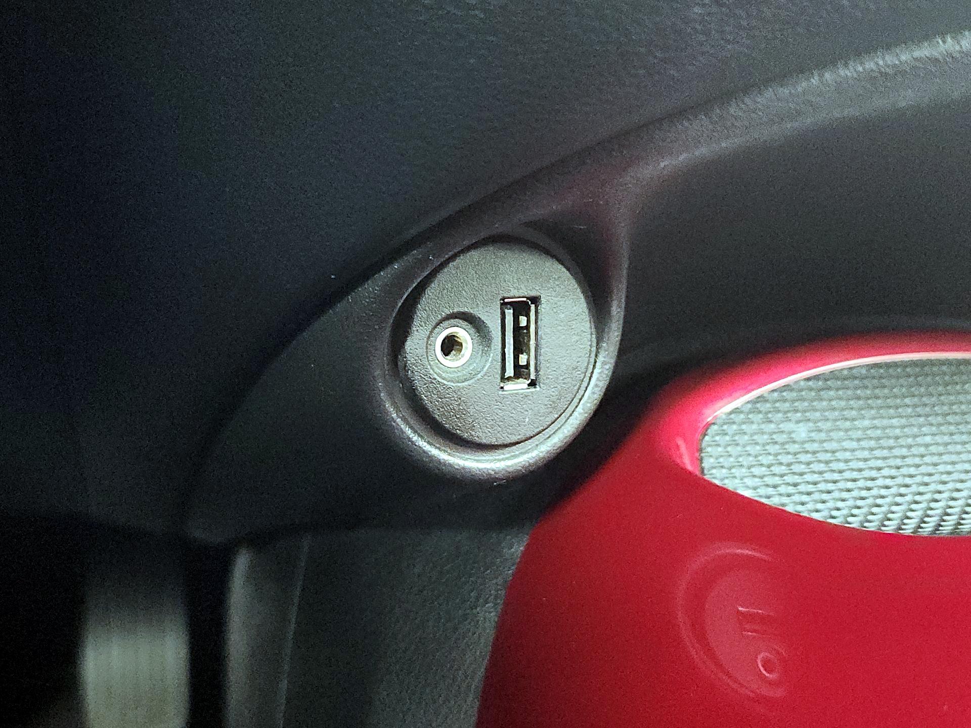 Thumbnail: 2016 Nissan Juke - 19