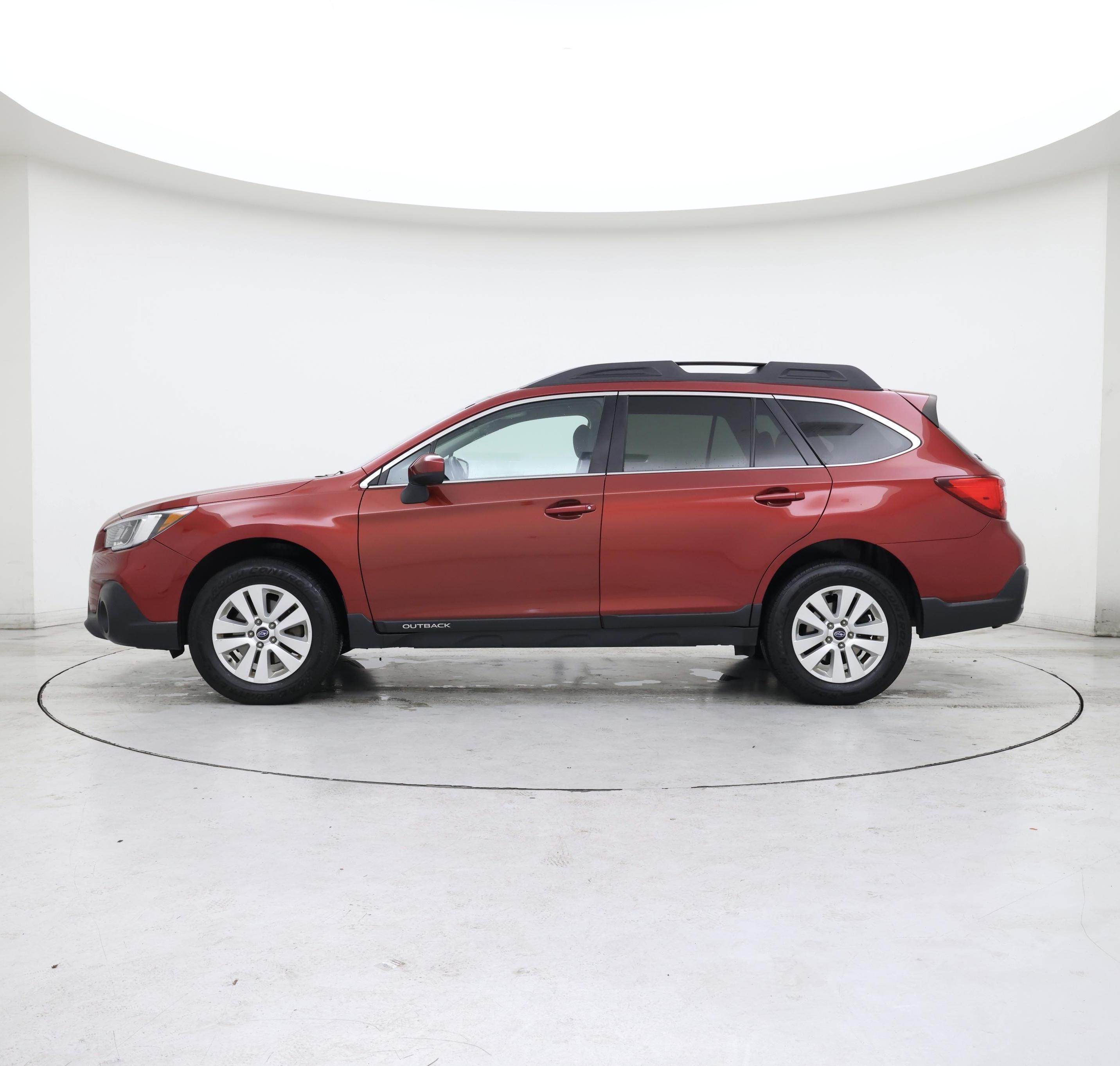 Thumbnail: 2018 Subaru Outback - 3