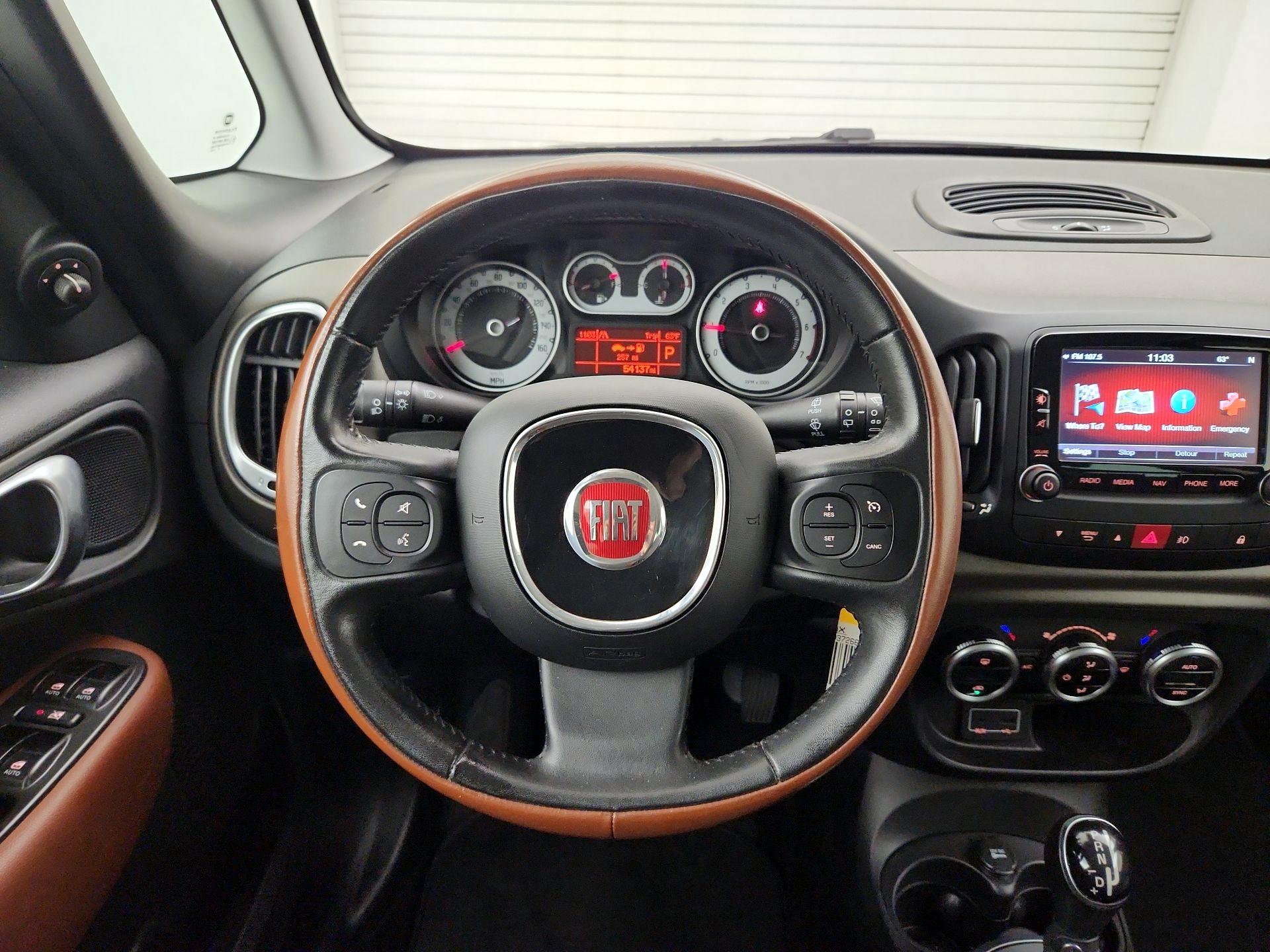 Thumbnail: 2016 Fiat 500L - 10