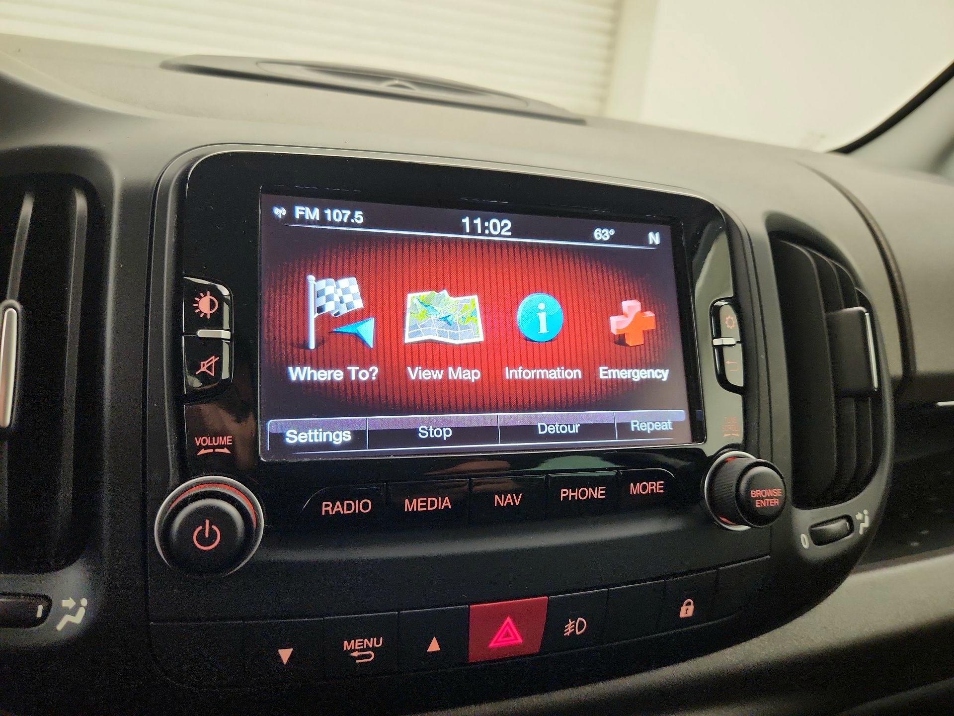 Thumbnail: 2016 Fiat 500L - 13