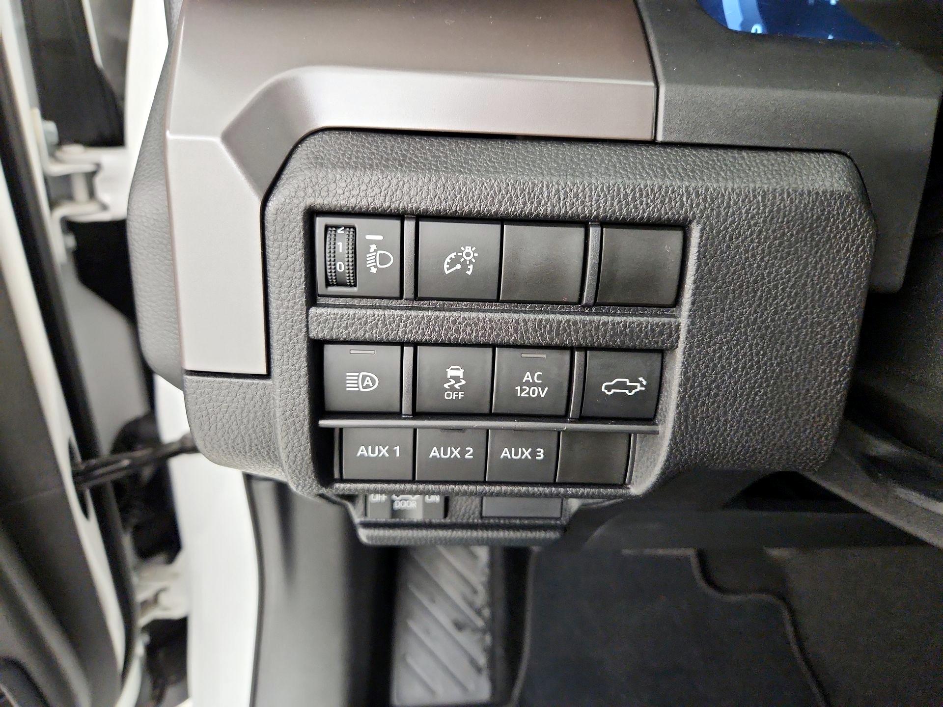 Thumbnail: 2024 Toyota Tacoma - 13