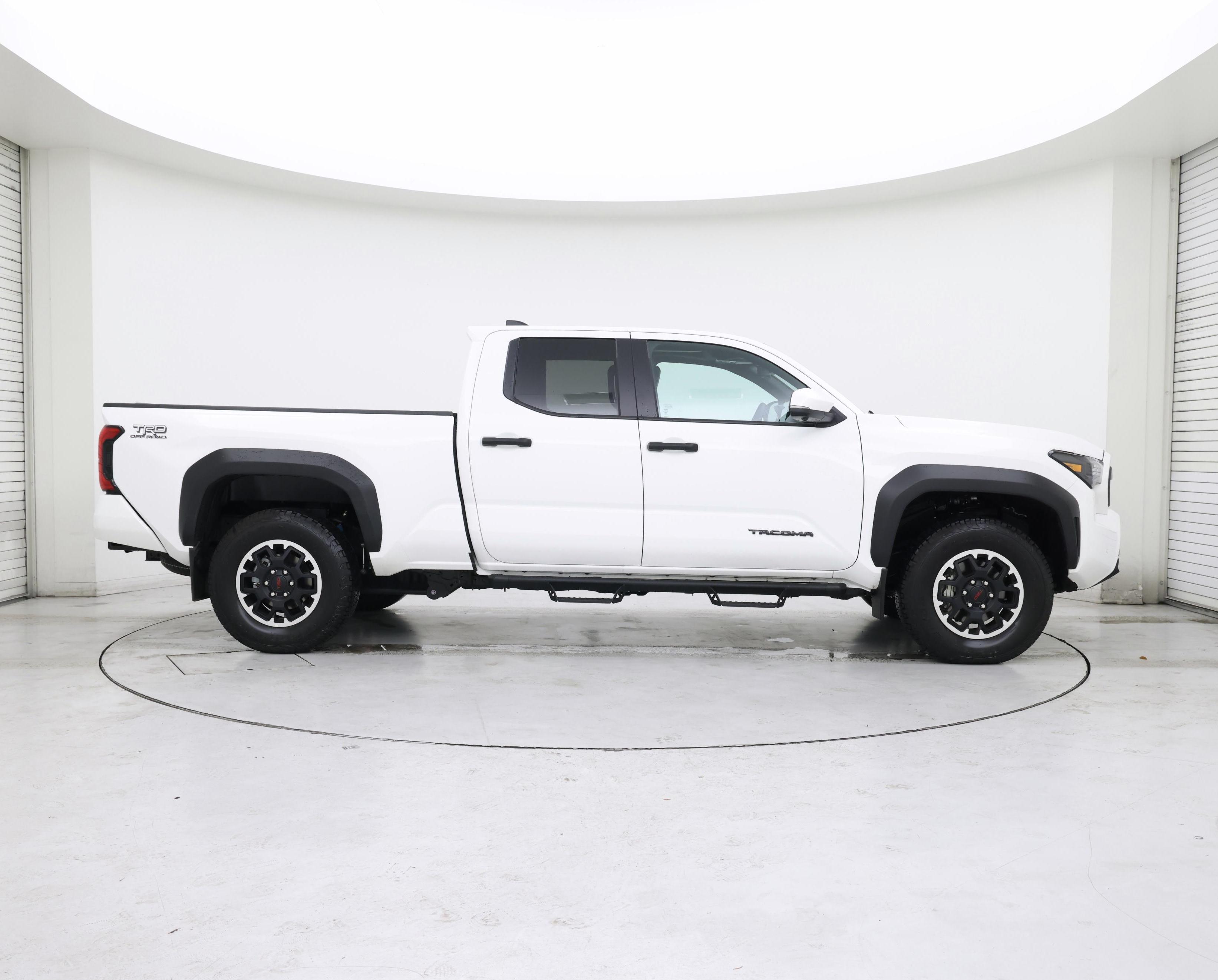 Thumbnail: 2024 Toyota Tacoma - 7