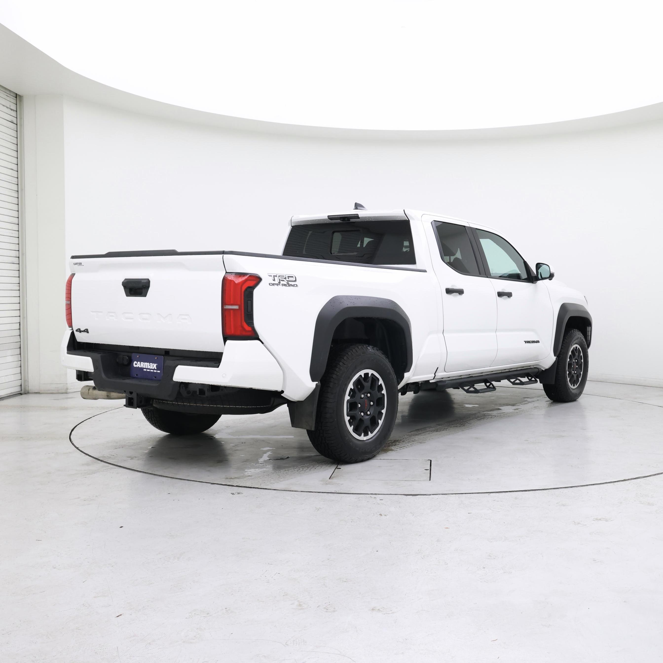 Thumbnail: 2024 Toyota Tacoma - 8