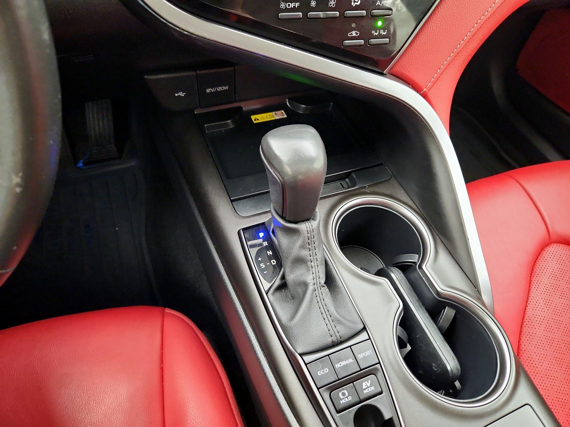 Thumbnail: 2024 Toyota Camry - 17