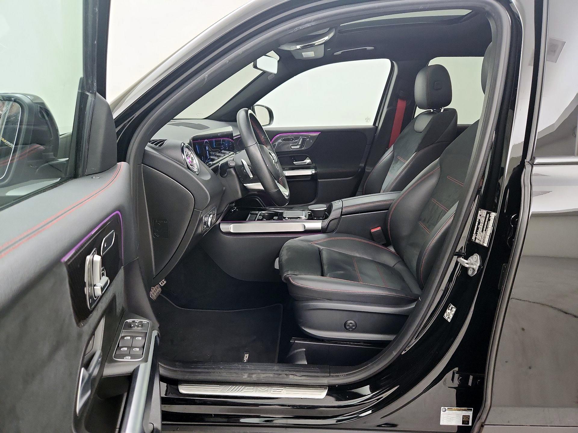 Thumbnail: 2021 Mercedes-Benz GLB - 11