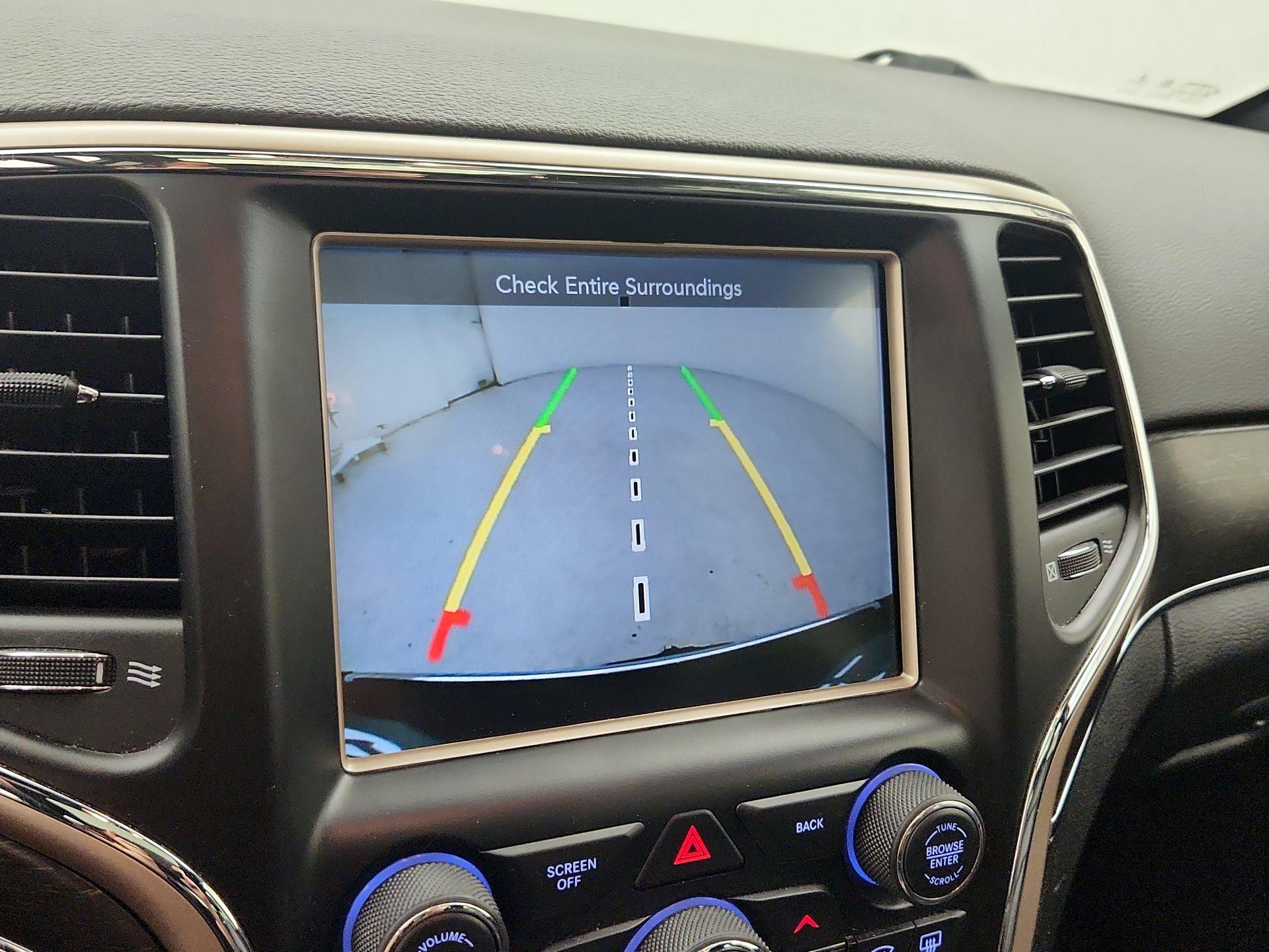 Thumbnail: 2017 Jeep Grand Cherokee - 14