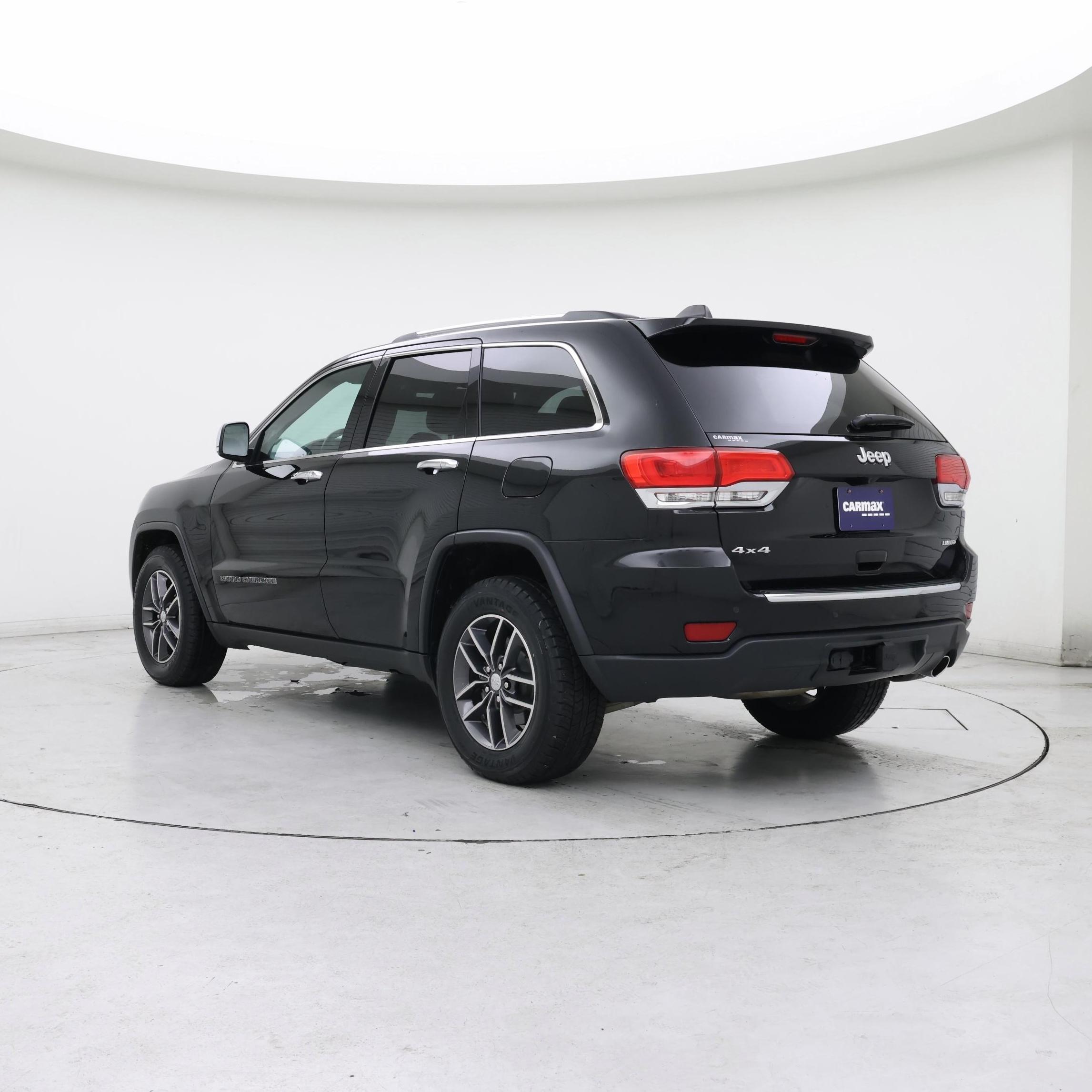 Thumbnail: 2017 Jeep Grand Cherokee - 2