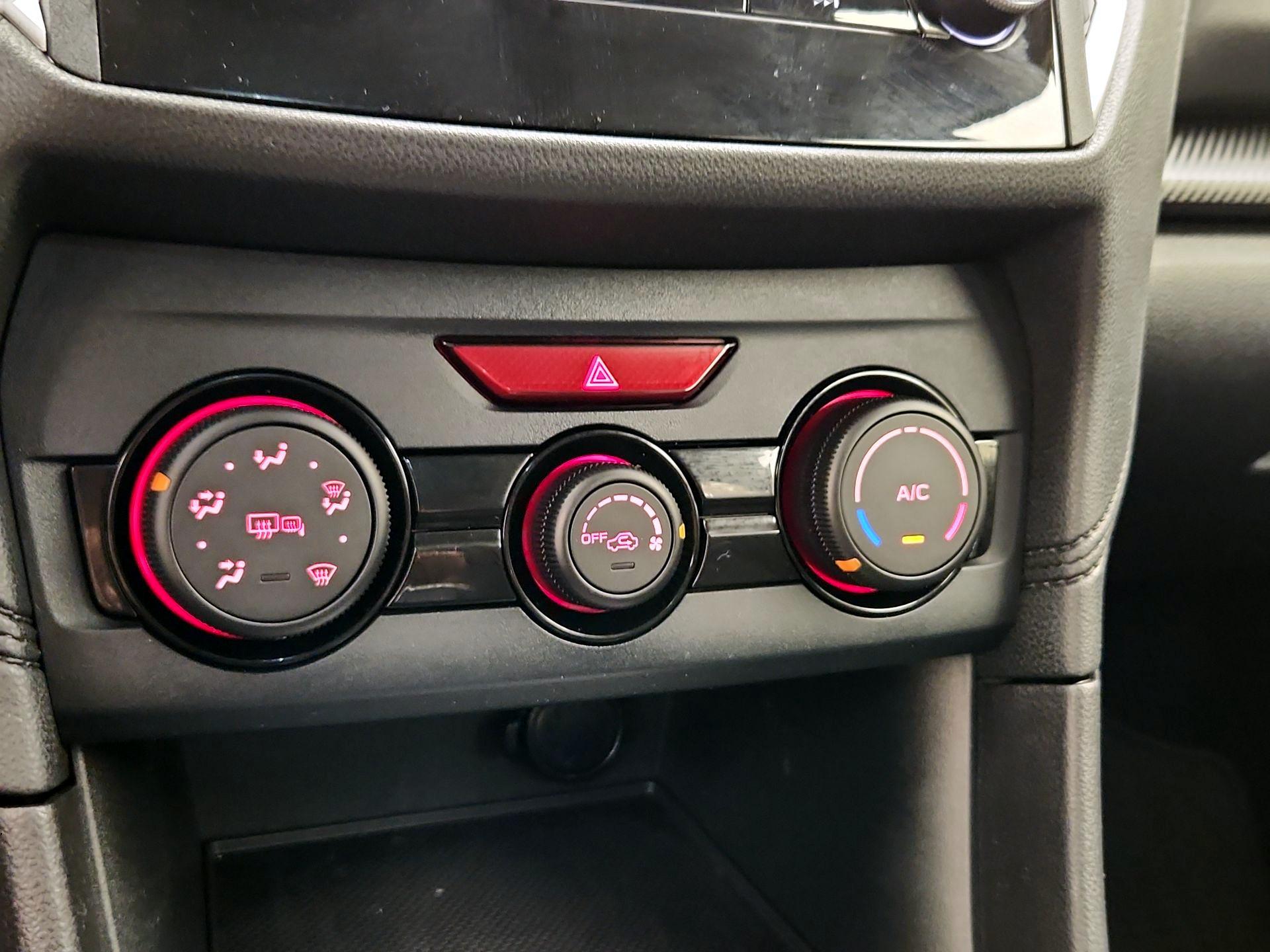 Thumbnail: 2018 Subaru Crosstrek - 16