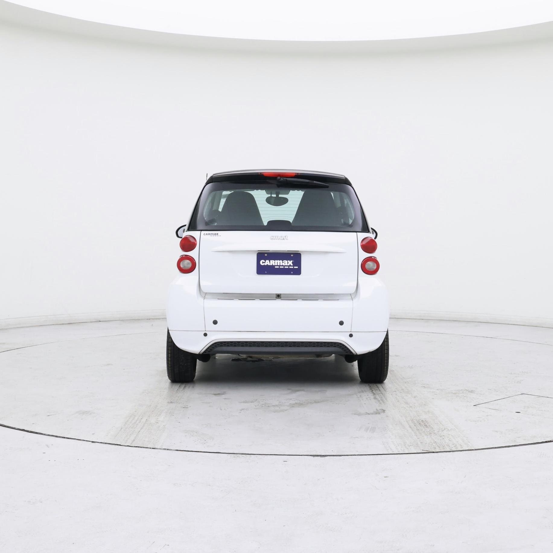 Thumbnail: 2015 smart fortwo - 6