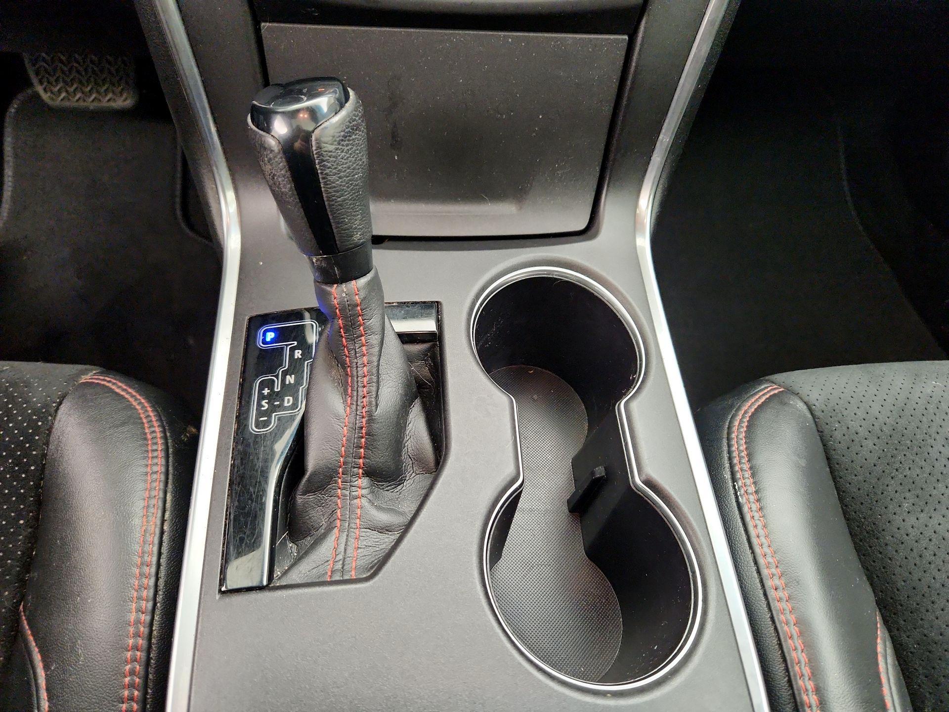 Thumbnail: 2017 Toyota Camry - 17