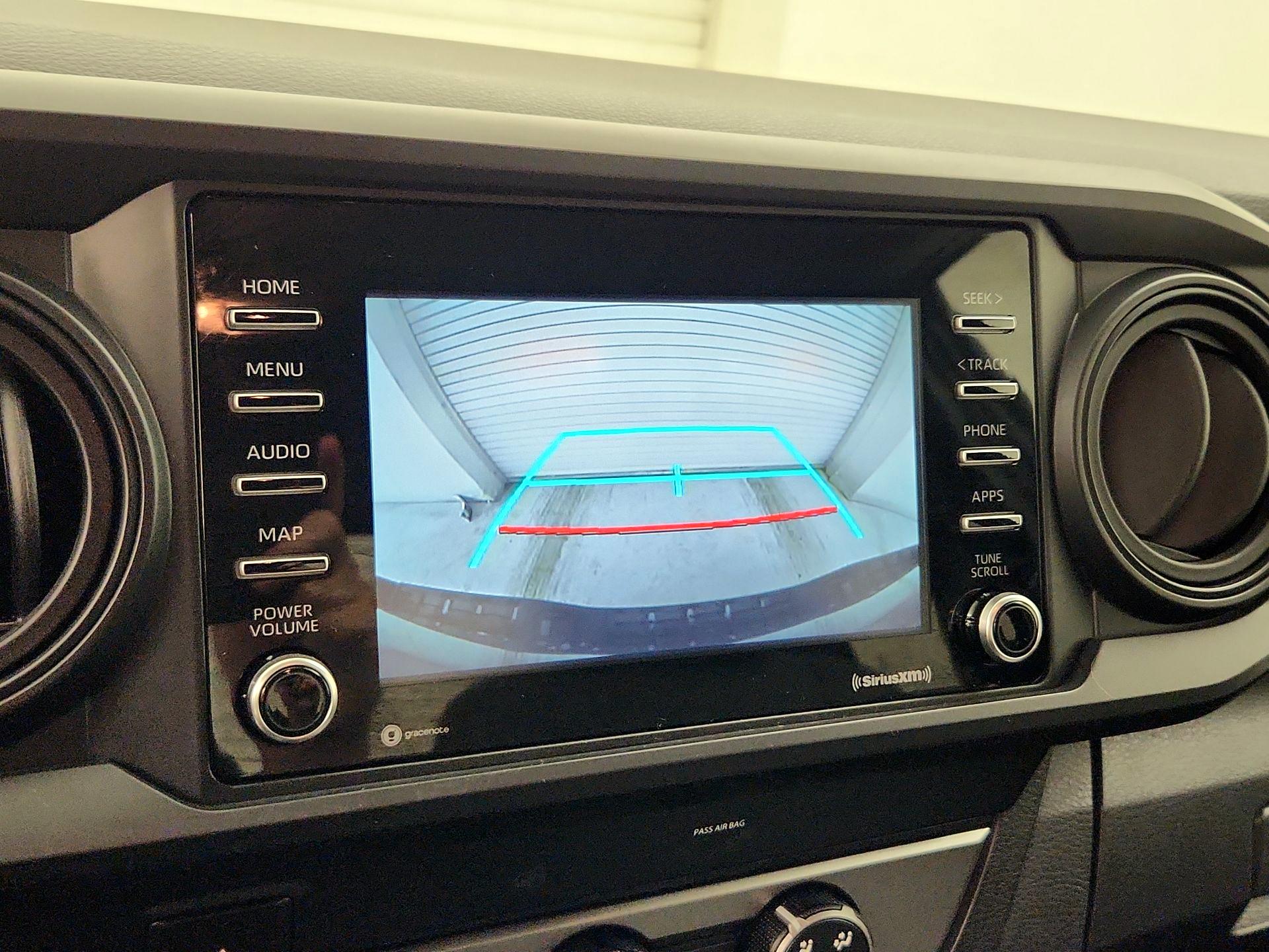 Thumbnail: 2022 Toyota Tacoma - 14