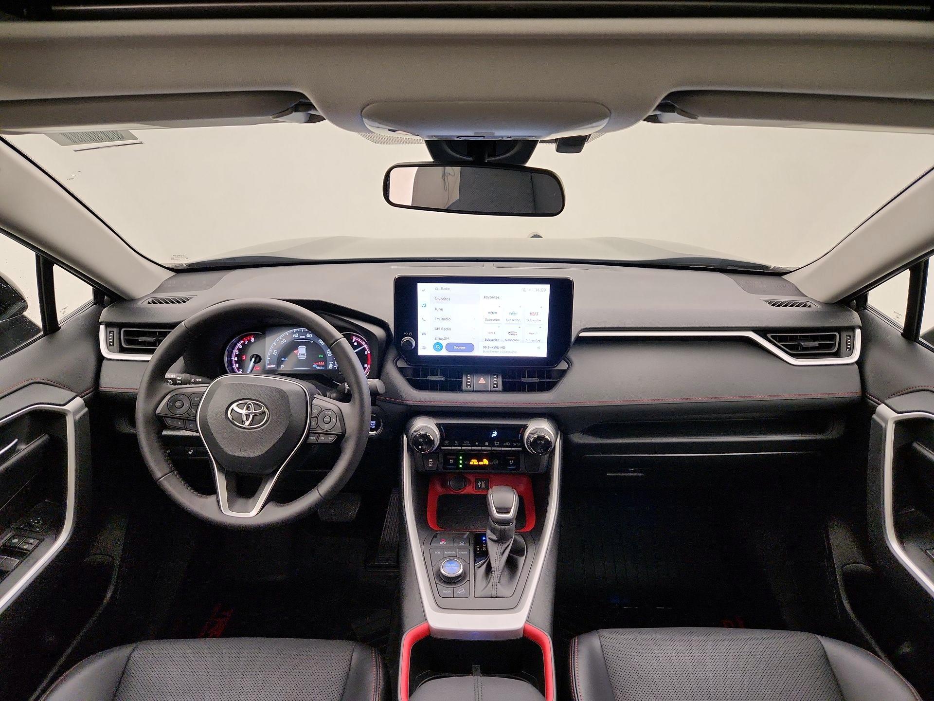 Thumbnail: 2024 Toyota RAV4 - 9