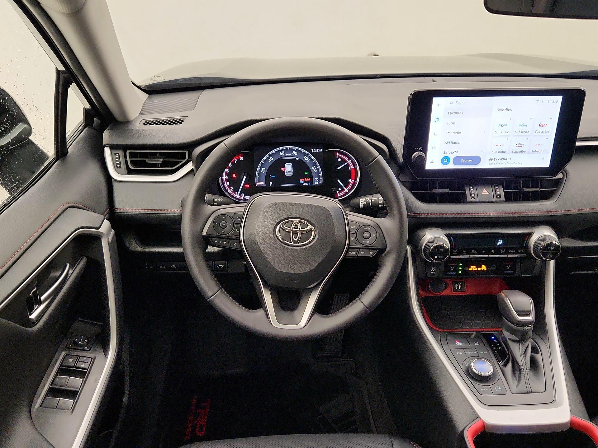 Thumbnail: 2024 Toyota RAV4 - 10