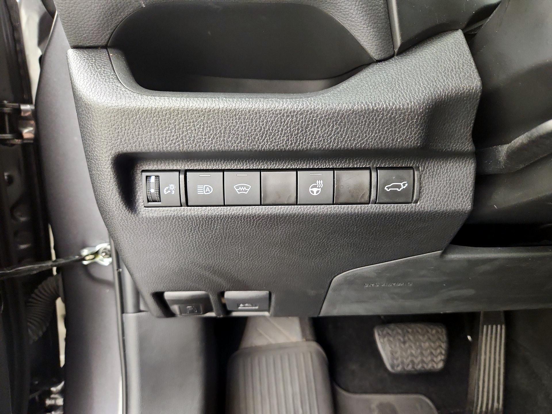 Thumbnail: 2024 Toyota RAV4 - 13