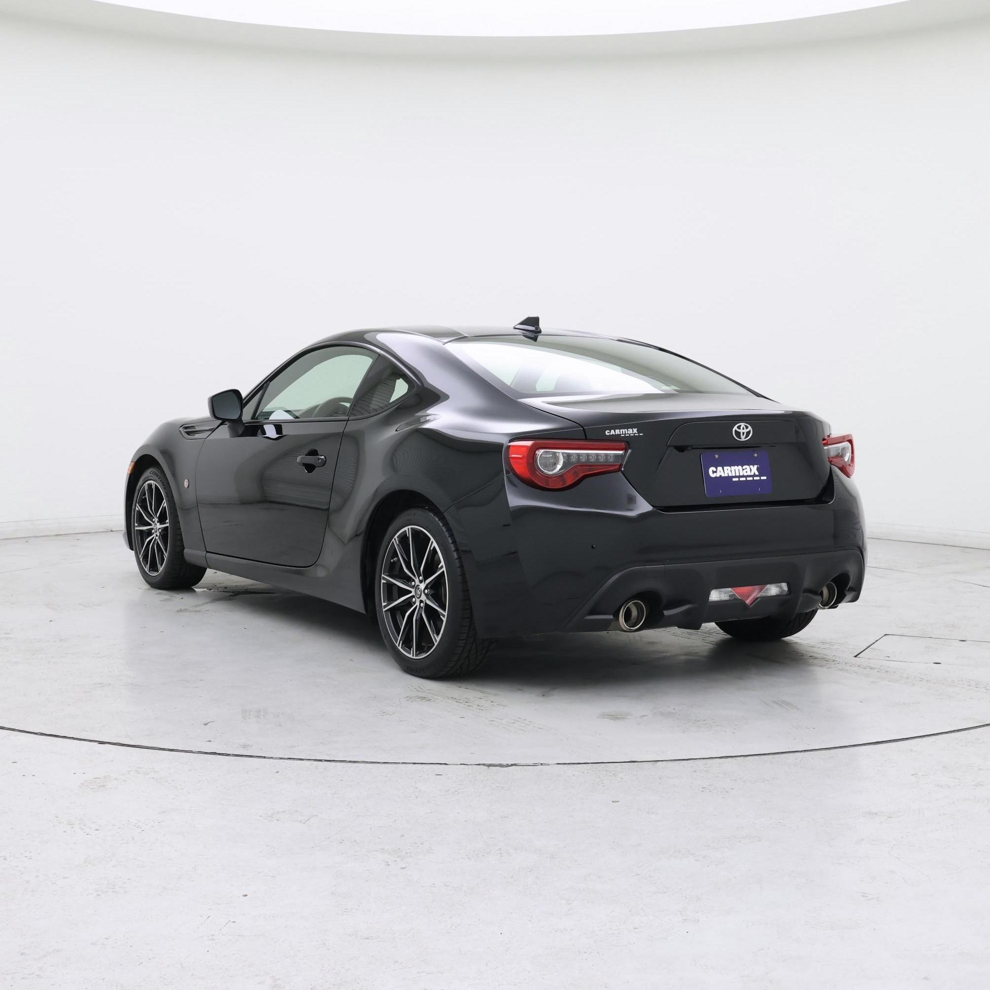 Thumbnail: 2017 Toyota 86 - 2