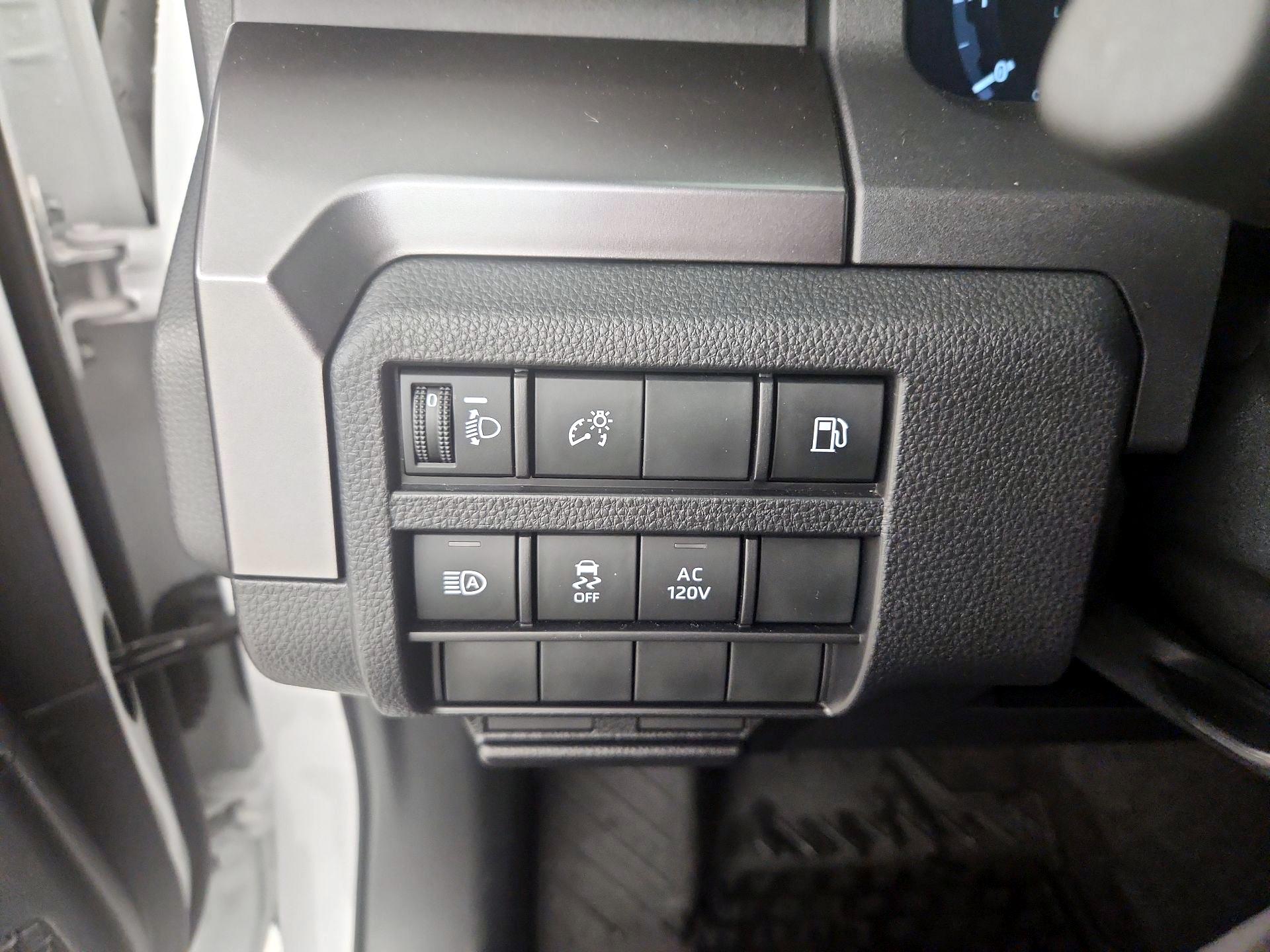 Thumbnail: 2025 Toyota 4Runner - 13