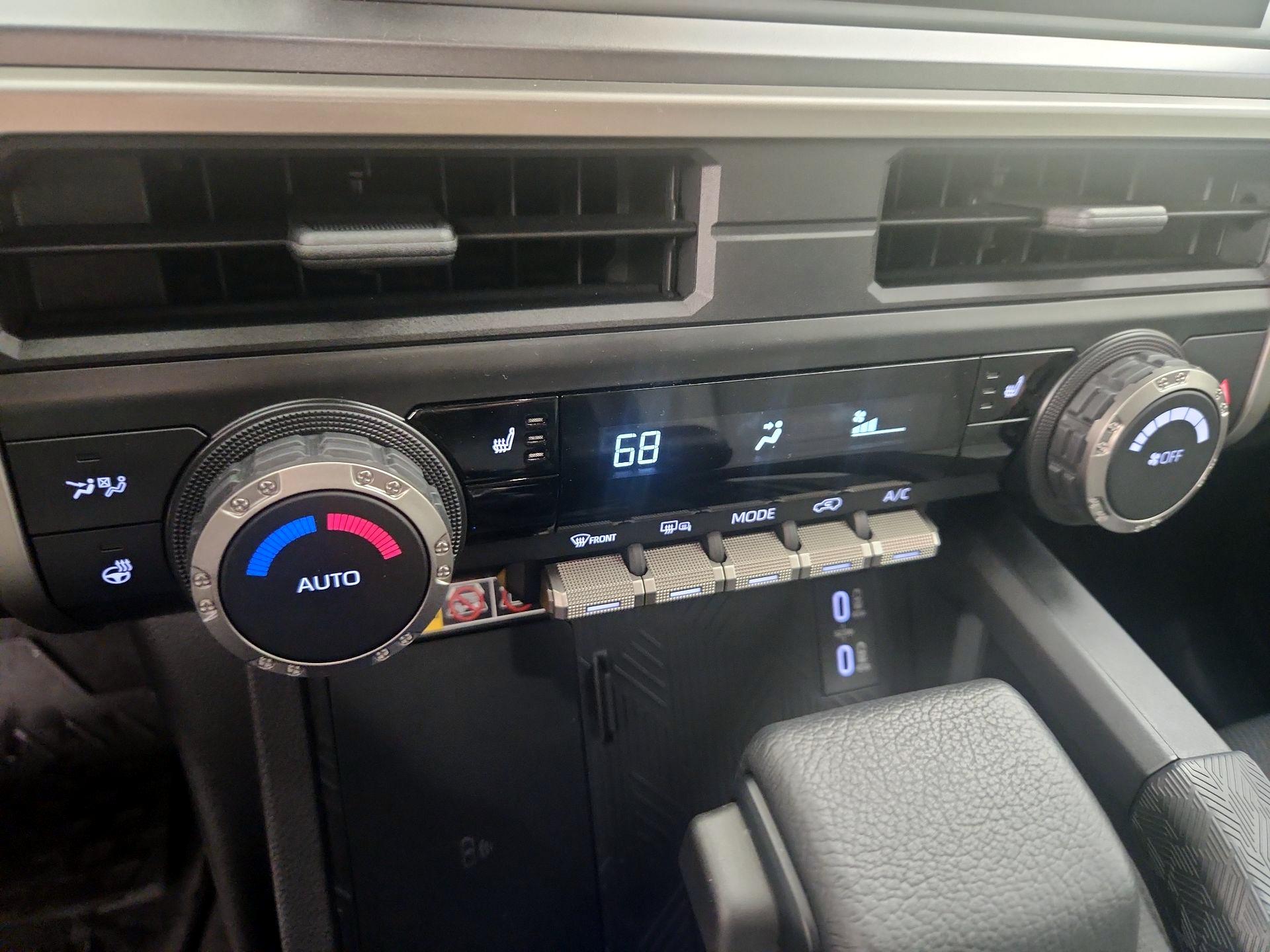 Thumbnail: 2025 Toyota 4Runner - 16