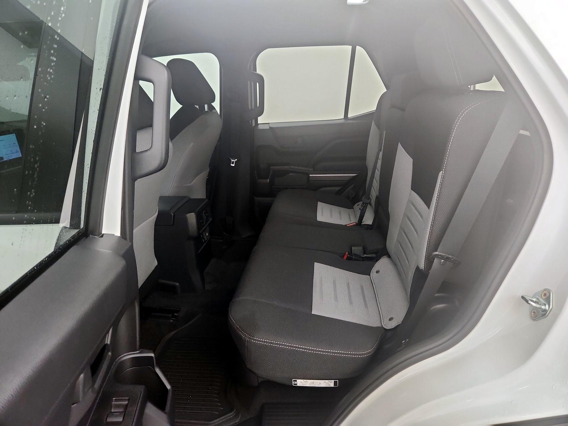 Thumbnail: 2025 Toyota 4Runner - 19