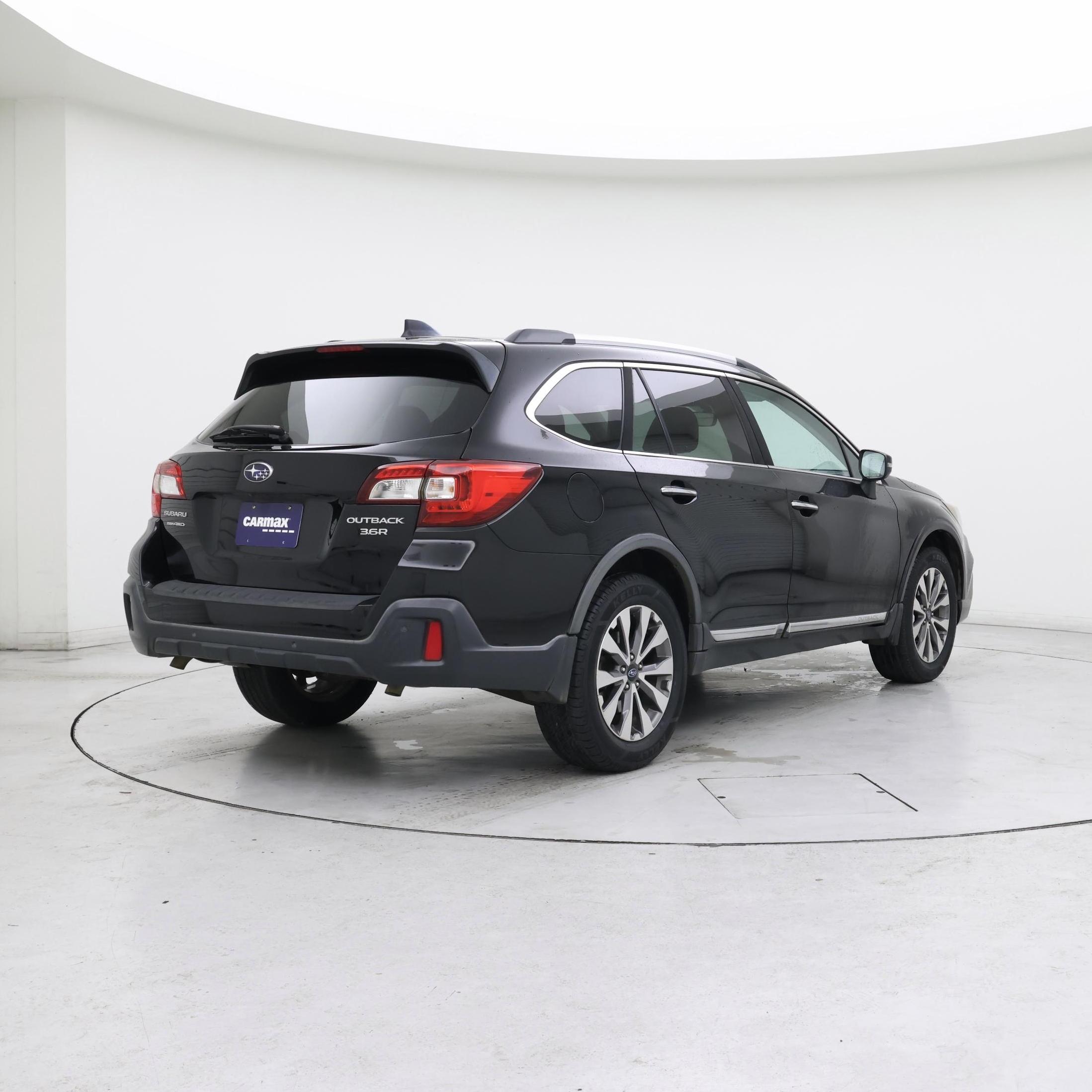 Thumbnail: 2018 Subaru Outback - 8