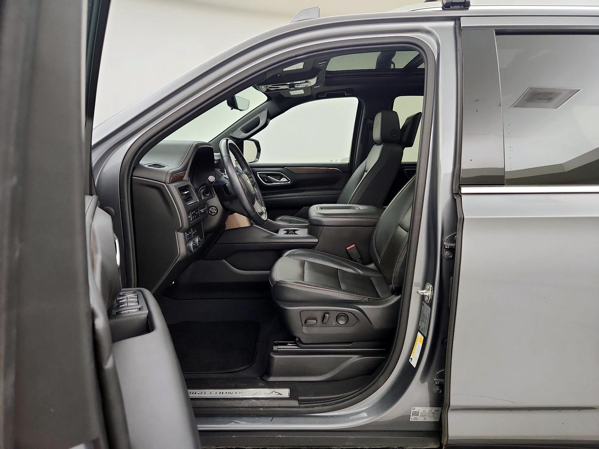 Thumbnail: 2021 Chevrolet Tahoe - 11