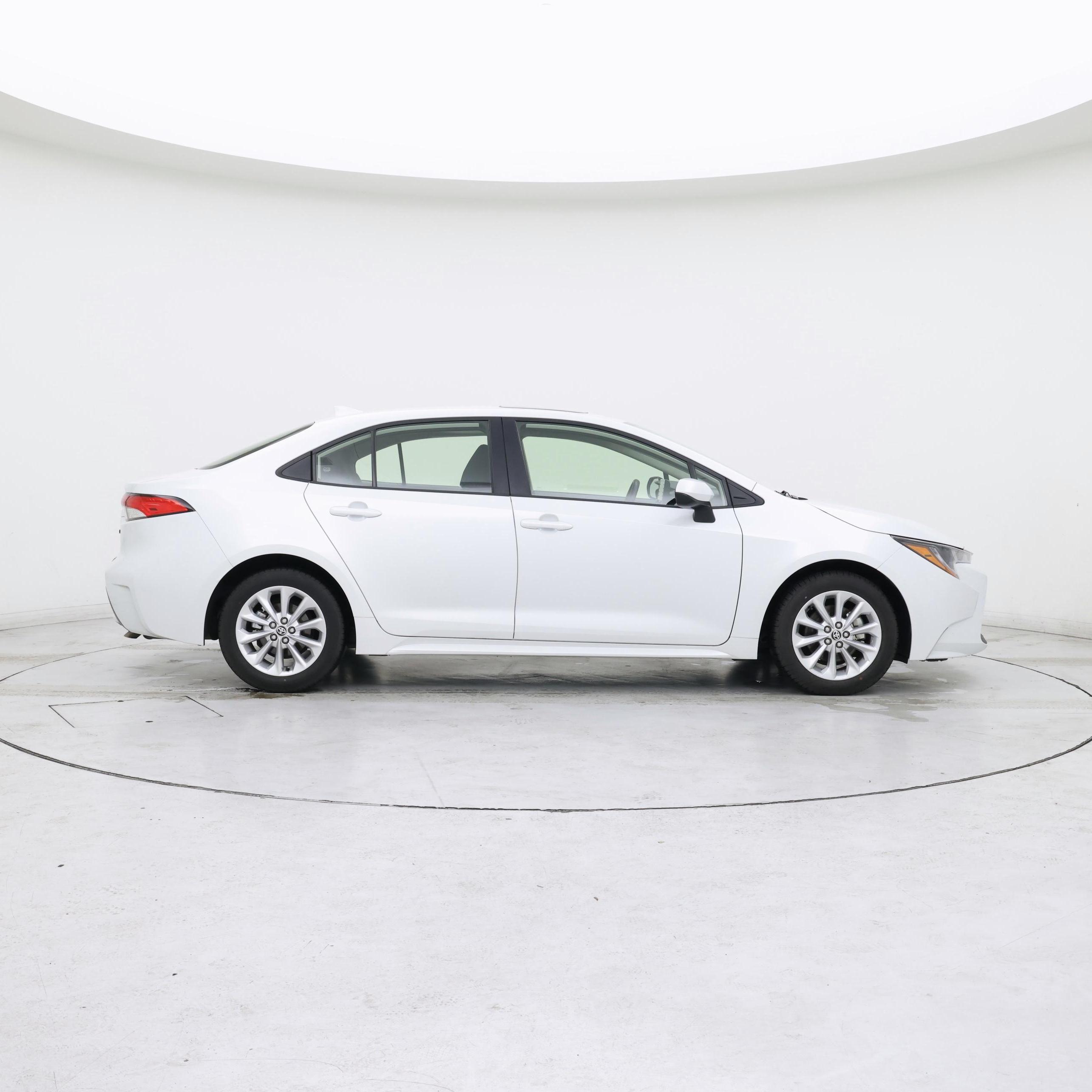 Thumbnail: 2022 Toyota Corolla - 7