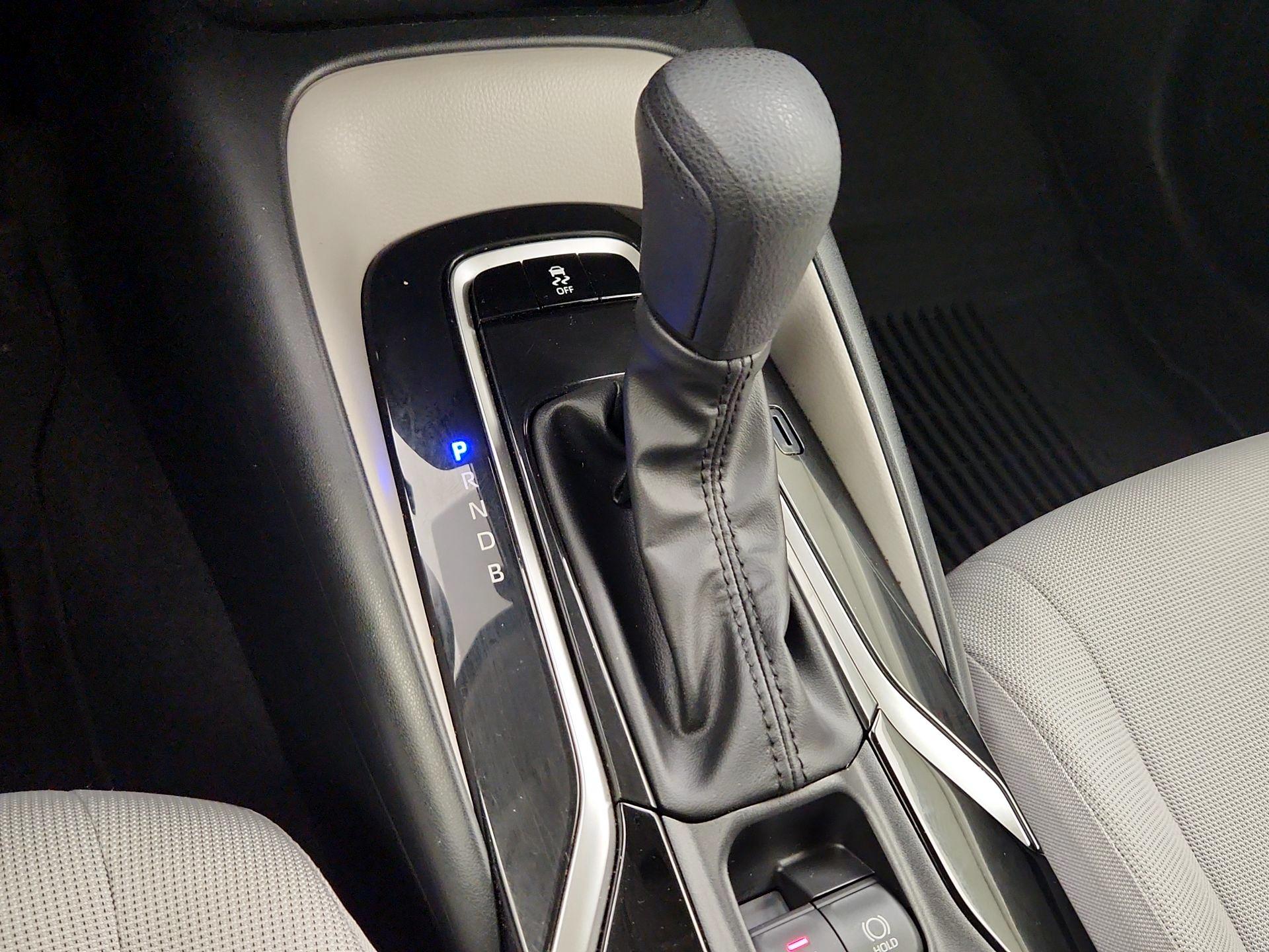 Thumbnail: 2022 Toyota Corolla - 17