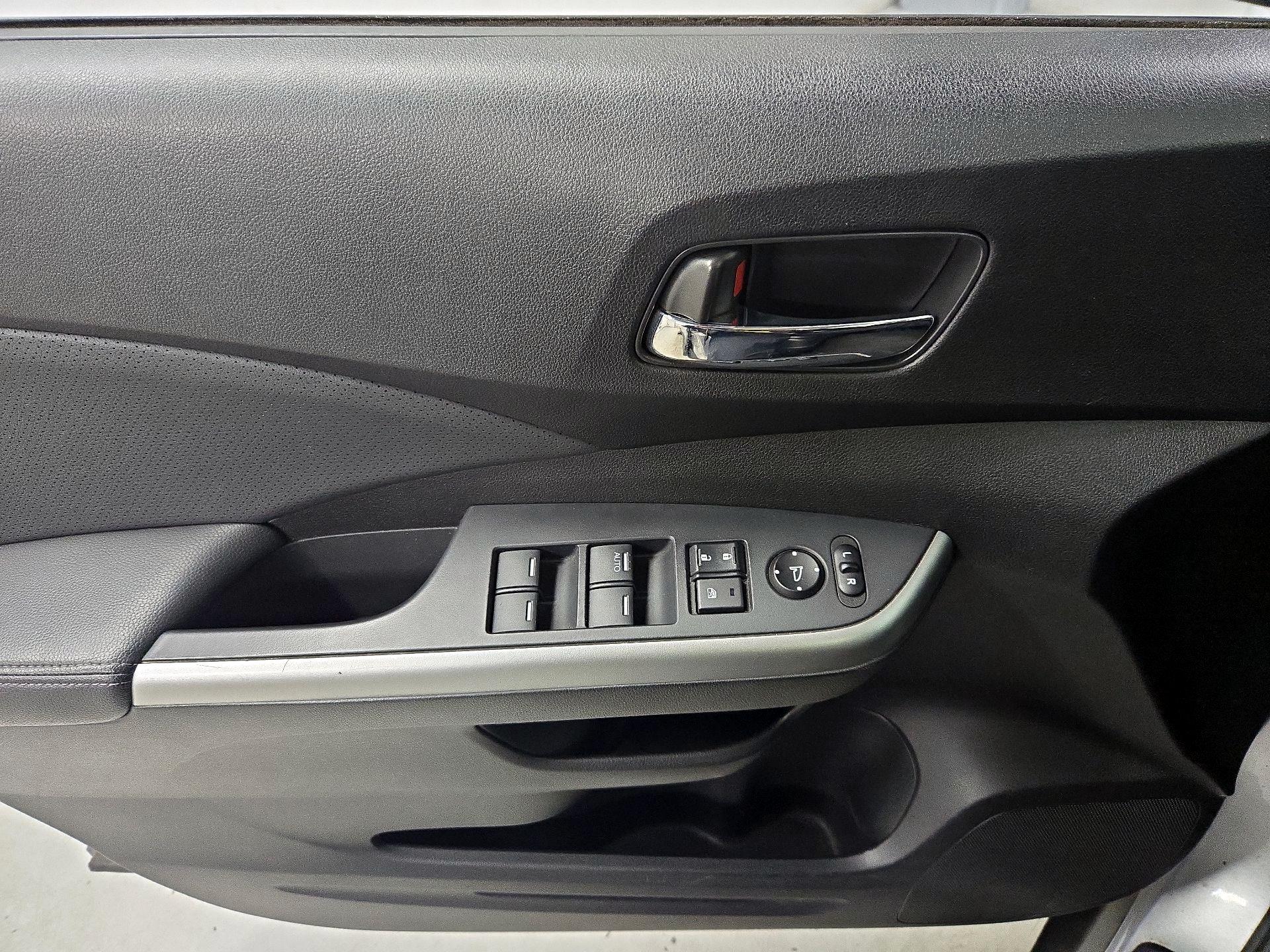 Thumbnail: 2015 Honda CR-V - 12