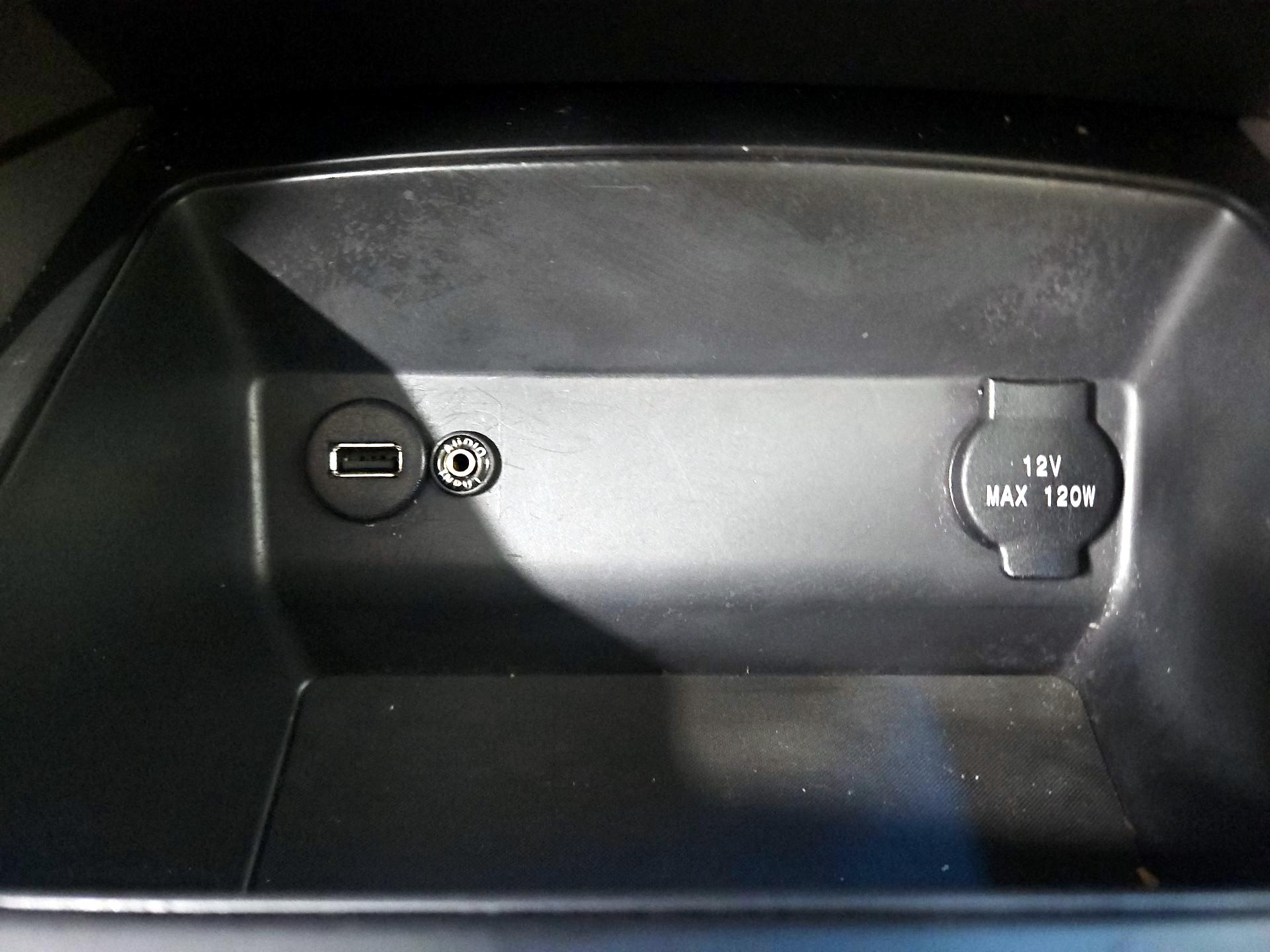 Thumbnail: 2015 Nissan Altima - 19