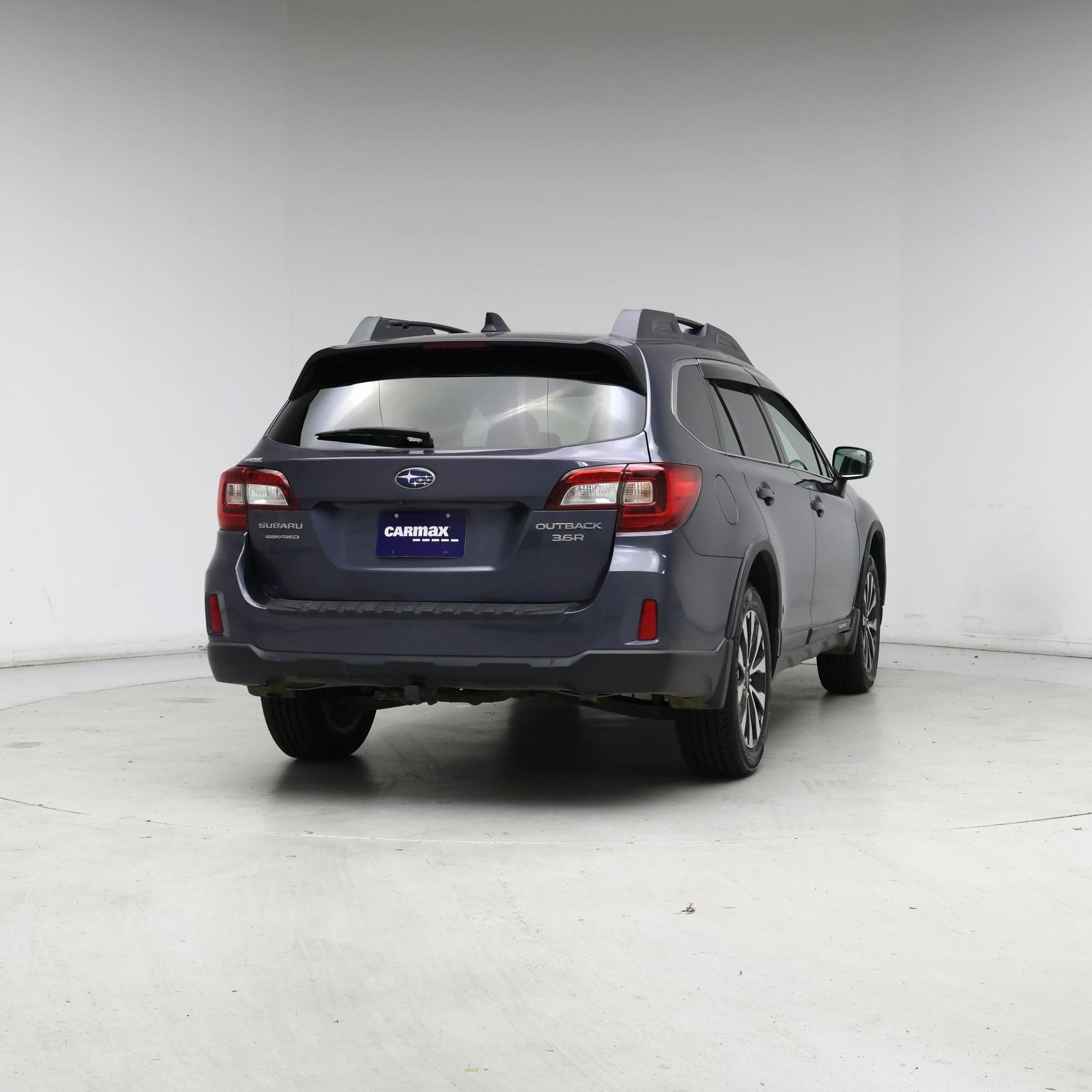 Thumbnail: 2016 Subaru Outback - 8