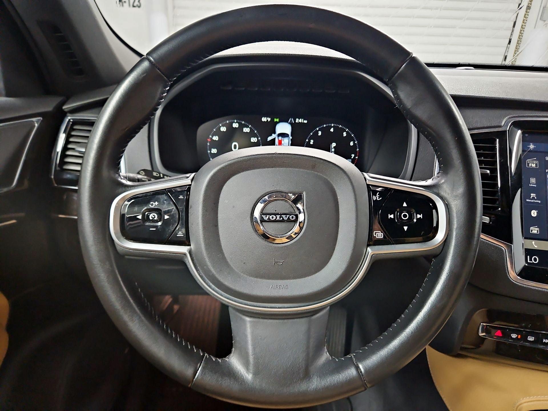 Thumbnail: 2018 Volvo XC90 - 10