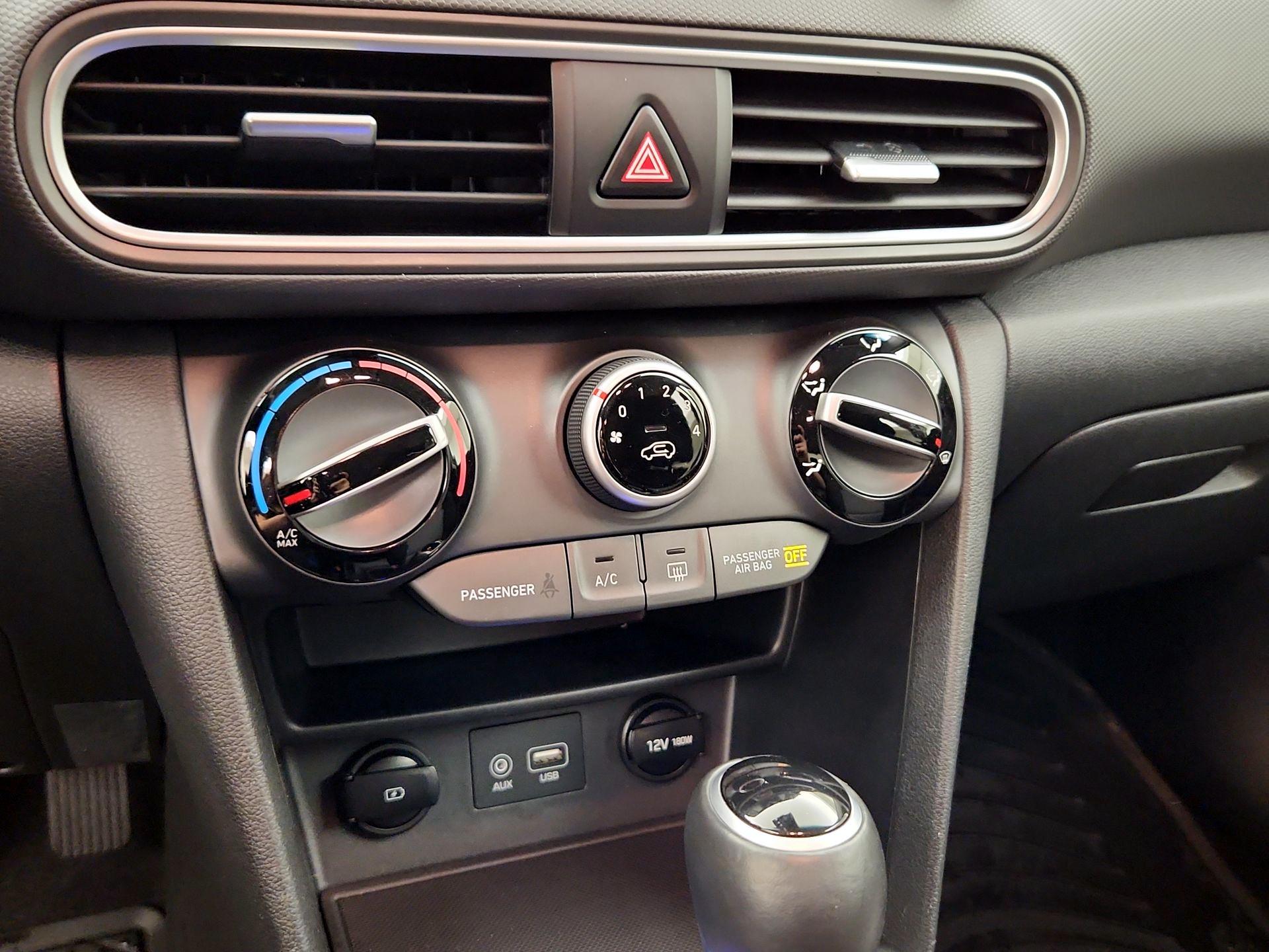 Thumbnail: 2020 Hyundai Kona - 16