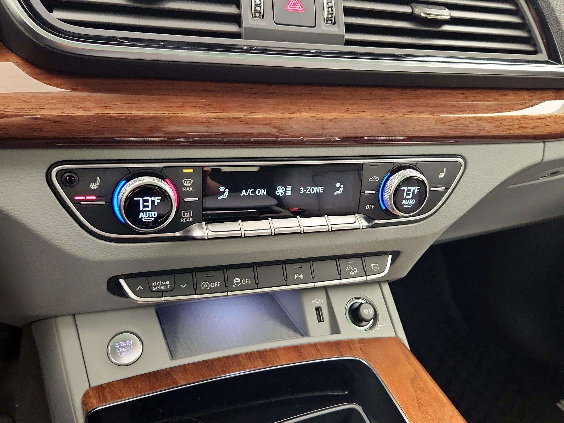 Thumbnail: 2022 Audi Q5 - 16