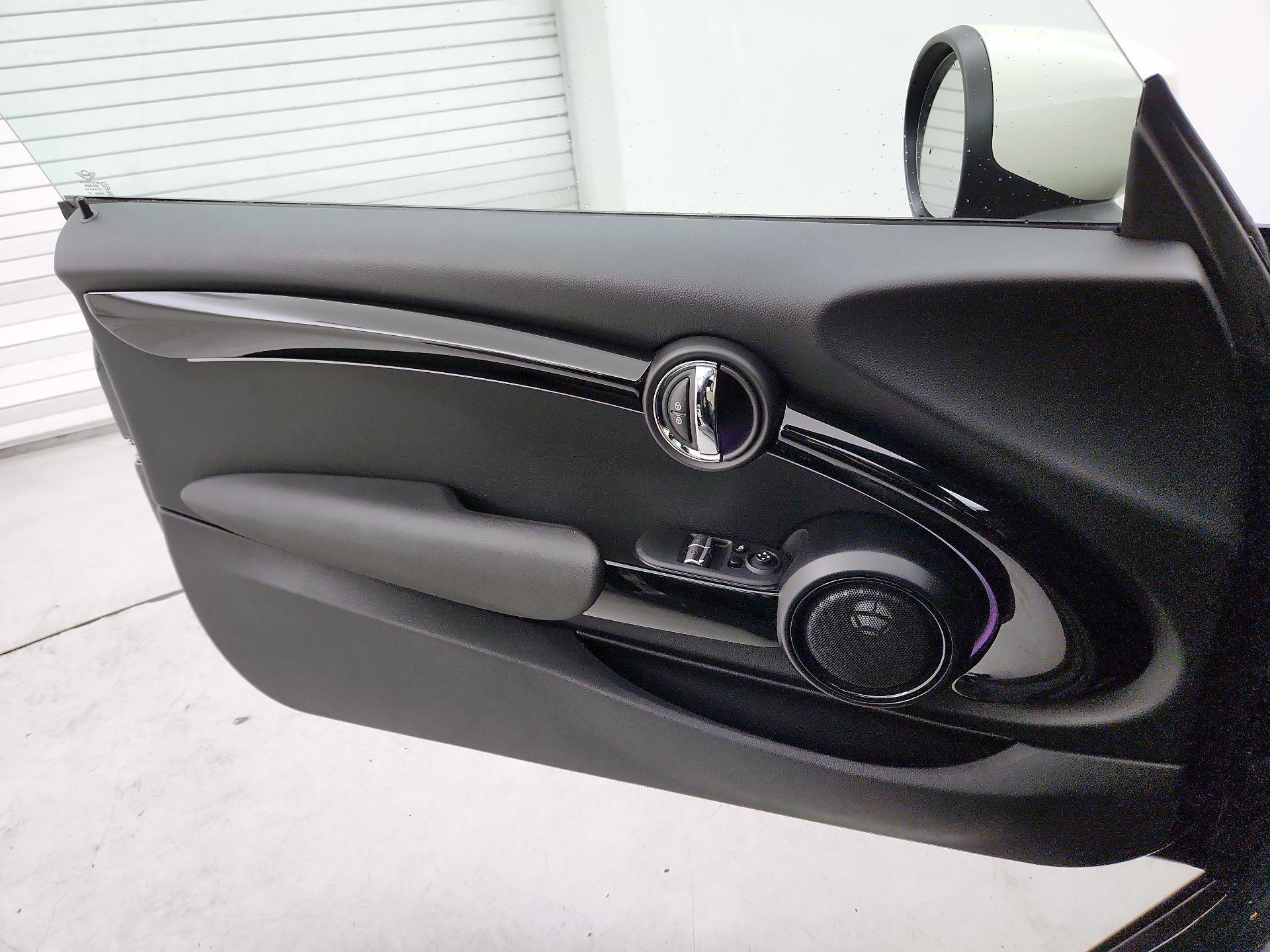 Thumbnail: 2023 MINI Cooper Hardtop - 12