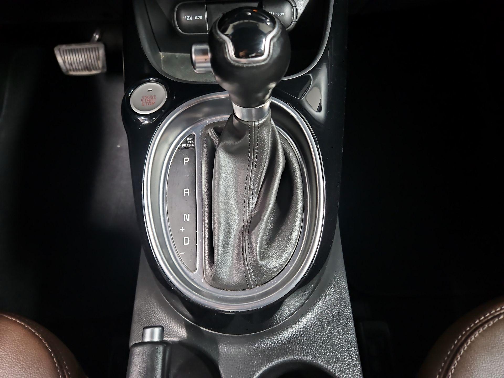 Thumbnail: 2017 Kia Soul - 18