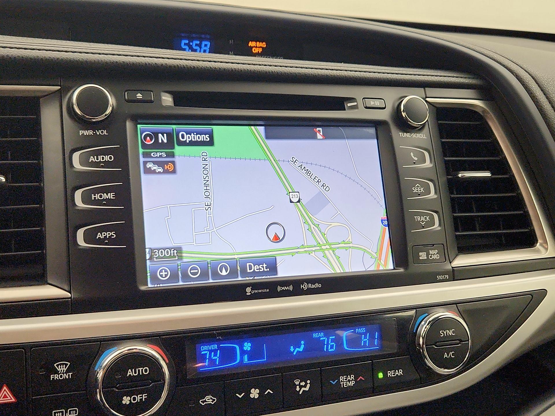 Thumbnail: 2018 Toyota Highlander - 14